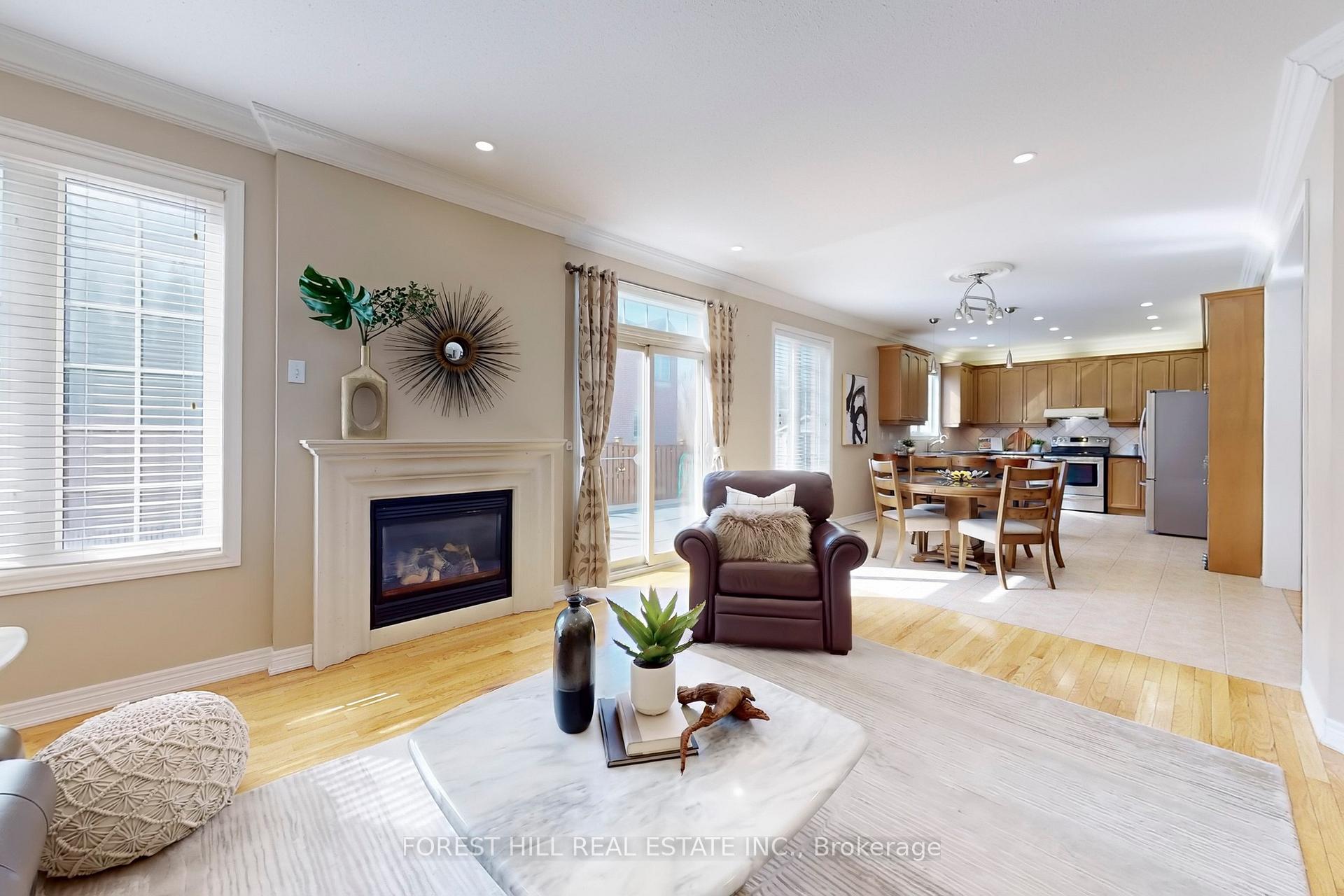 Photo 9 of 48 River Valley Crescent, Markham, Victoria Manor-Jennings Gate — HOMEH