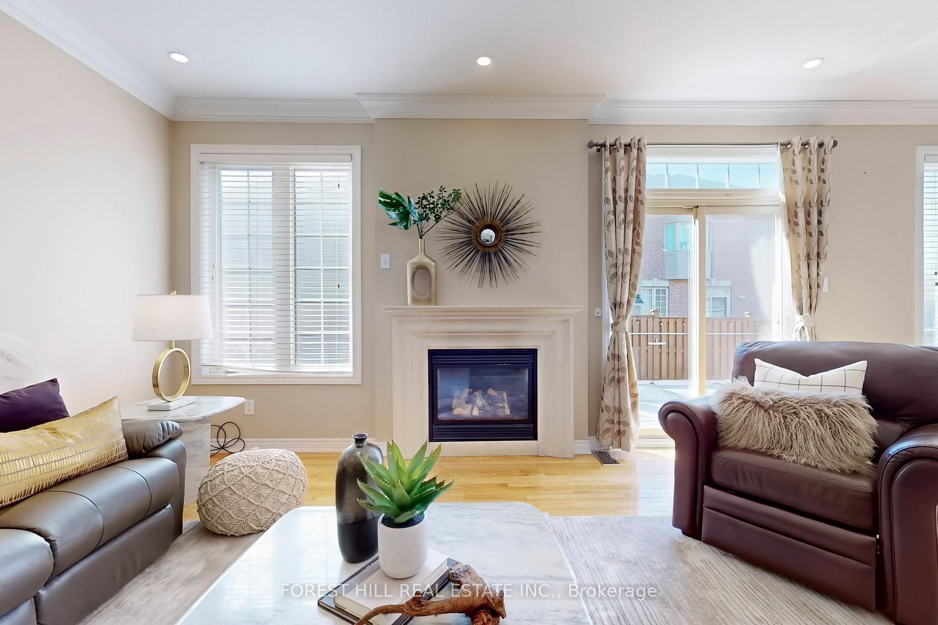 Photo 11 of 48 River Valley Crescent, Markham, Victoria Manor-Jennings Gate — HOMEH