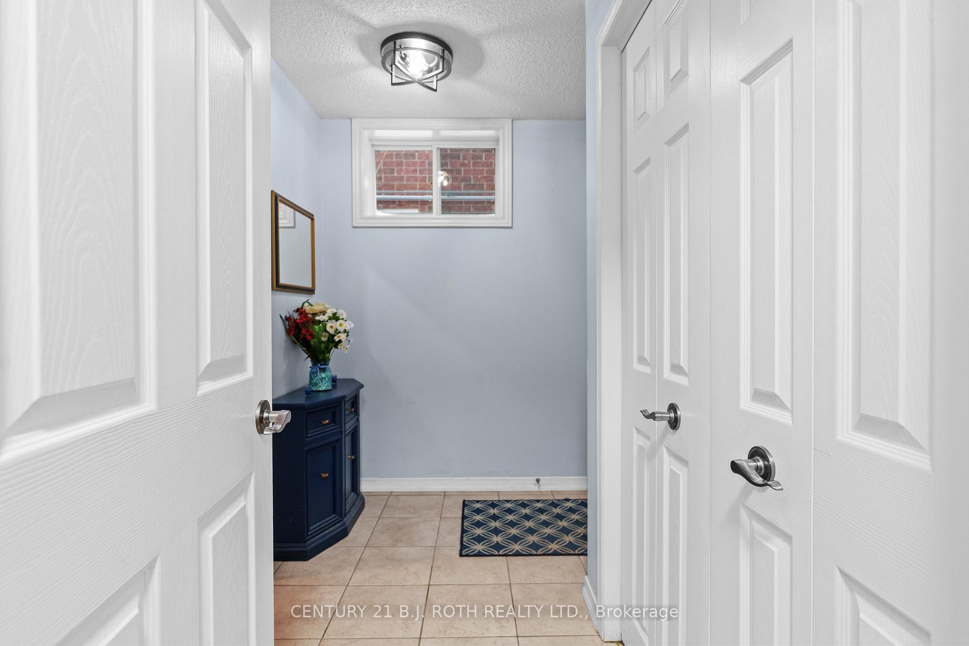 Photo 3 of Unit basement, 36 Kierland Road, Barrie, Ardagh — HOMEH