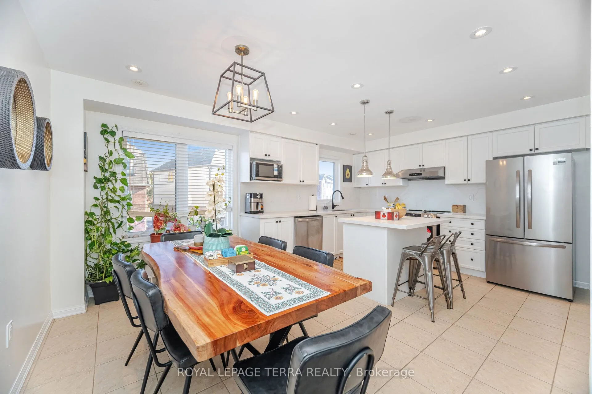 Photo 215 of 103 Bevington Road, Brampton, Northwest Brampton — HOMEH