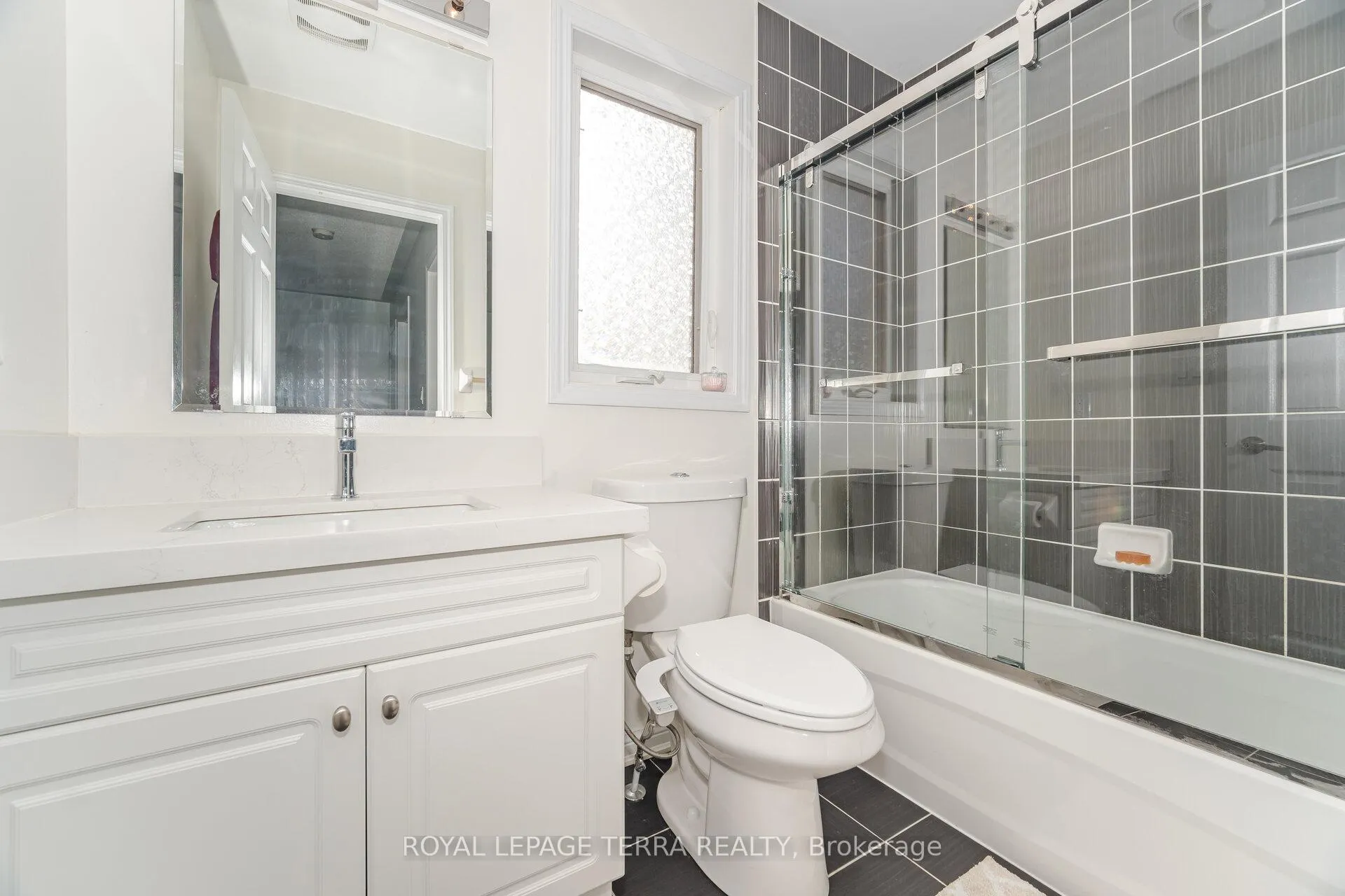 Photo 607 of 103 Bevington Road, Brampton, Northwest Brampton — HOMEH