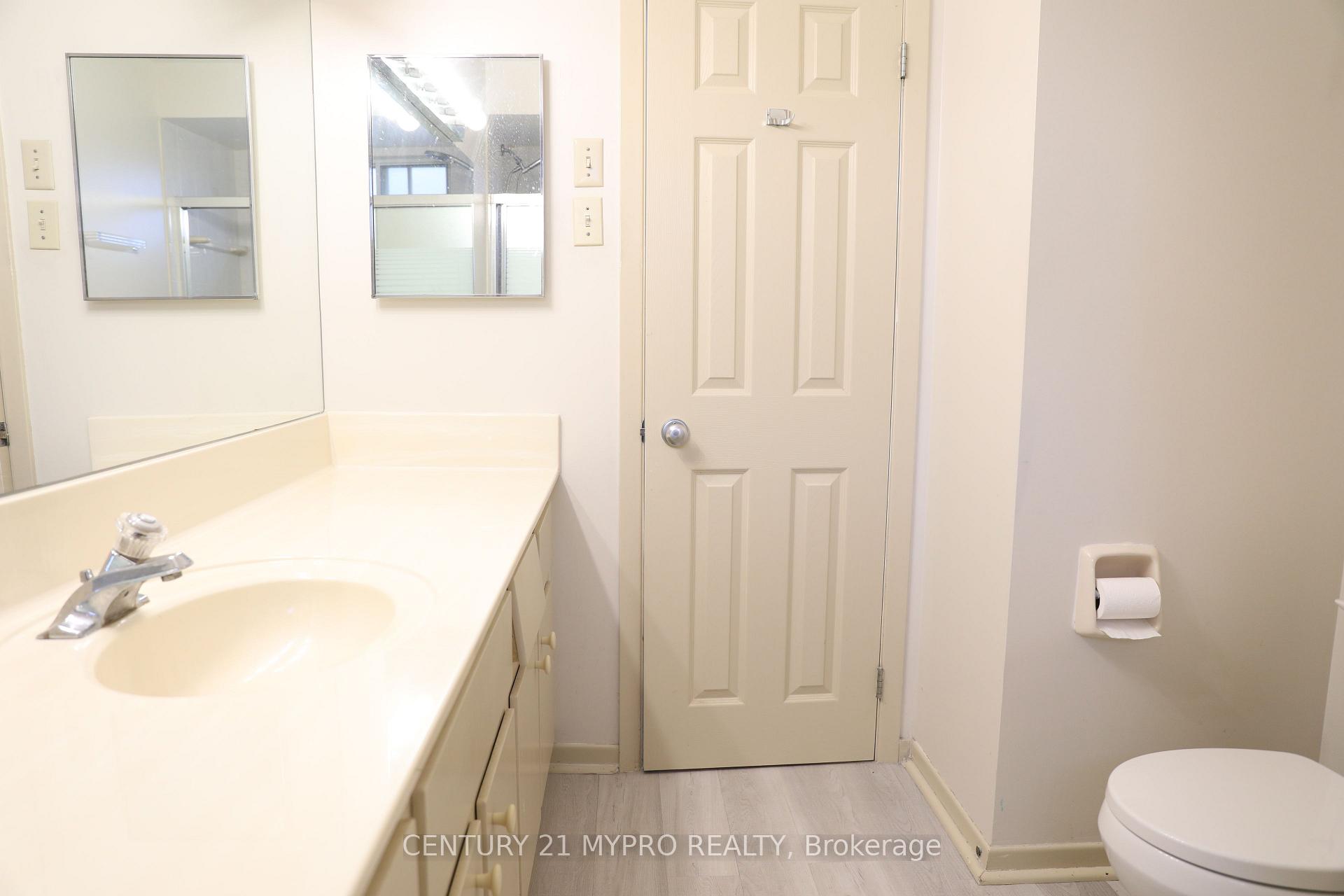 Photo 18 of 9 Tuscay Court, Markham, Unionville — HOMEH