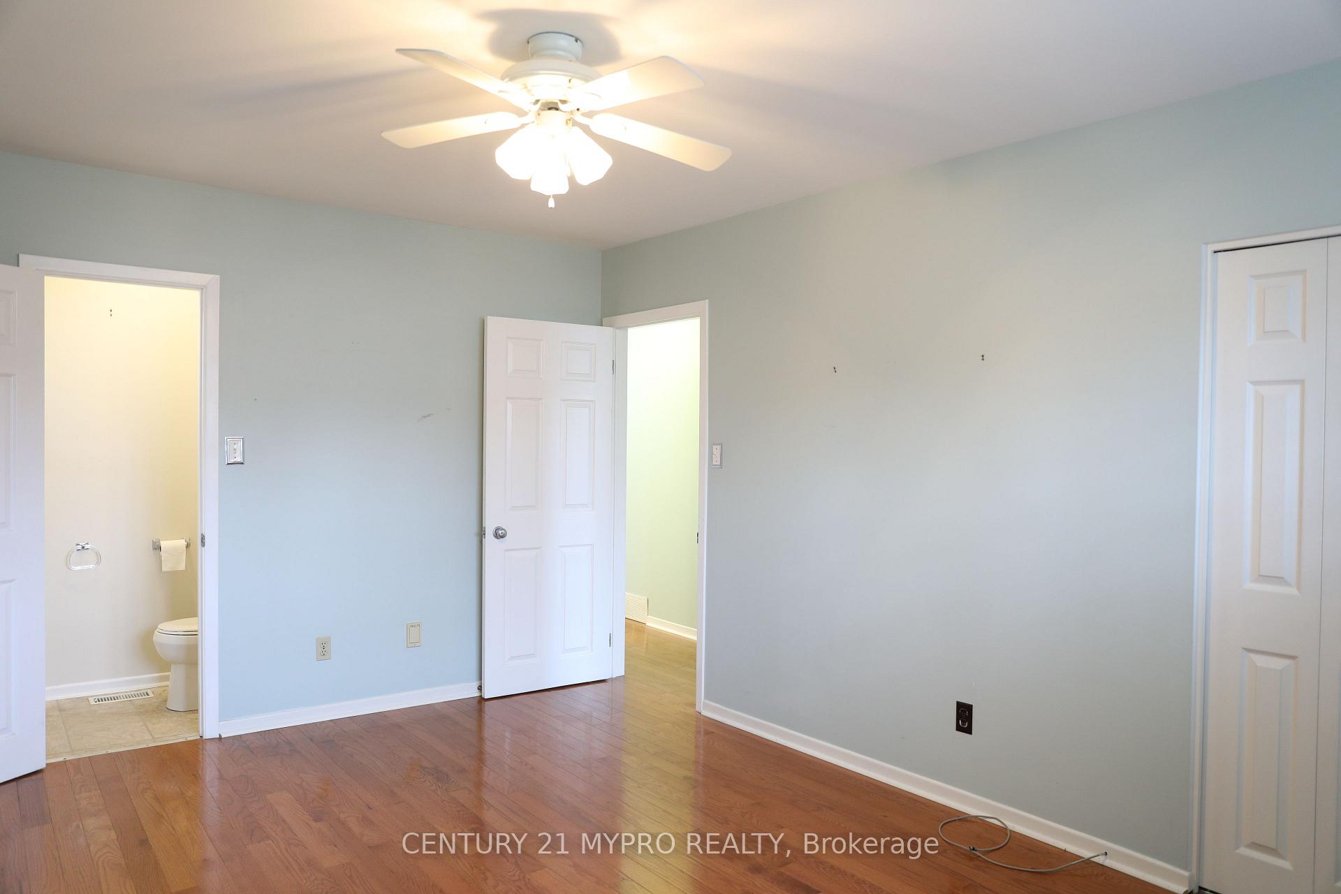 Photo 20 of 9 Tuscay Court, Markham, Unionville — HOMEH
