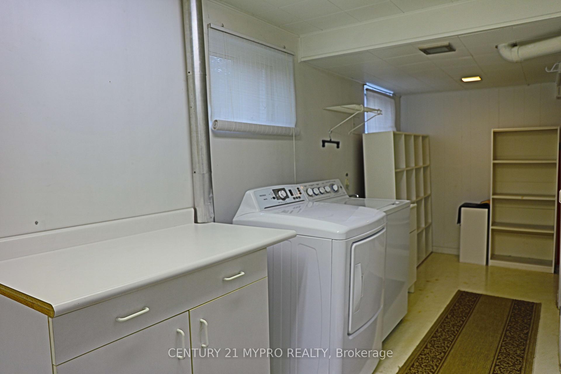 Photo 21 of 9 Tuscay Court, Markham, Unionville — HOMEH