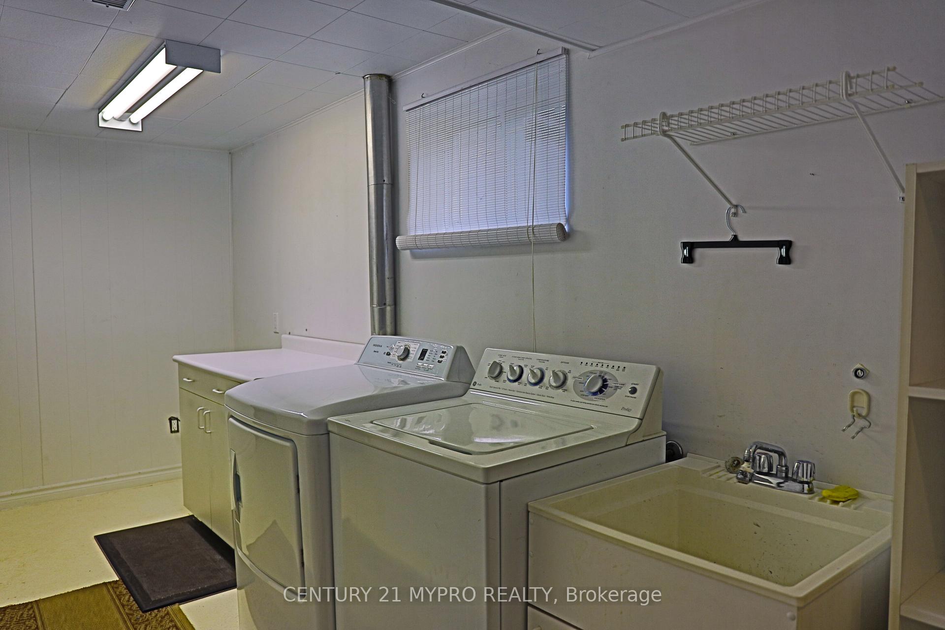 Photo 17 of 9 Tuscay Court, Markham, Unionville — HOMEH