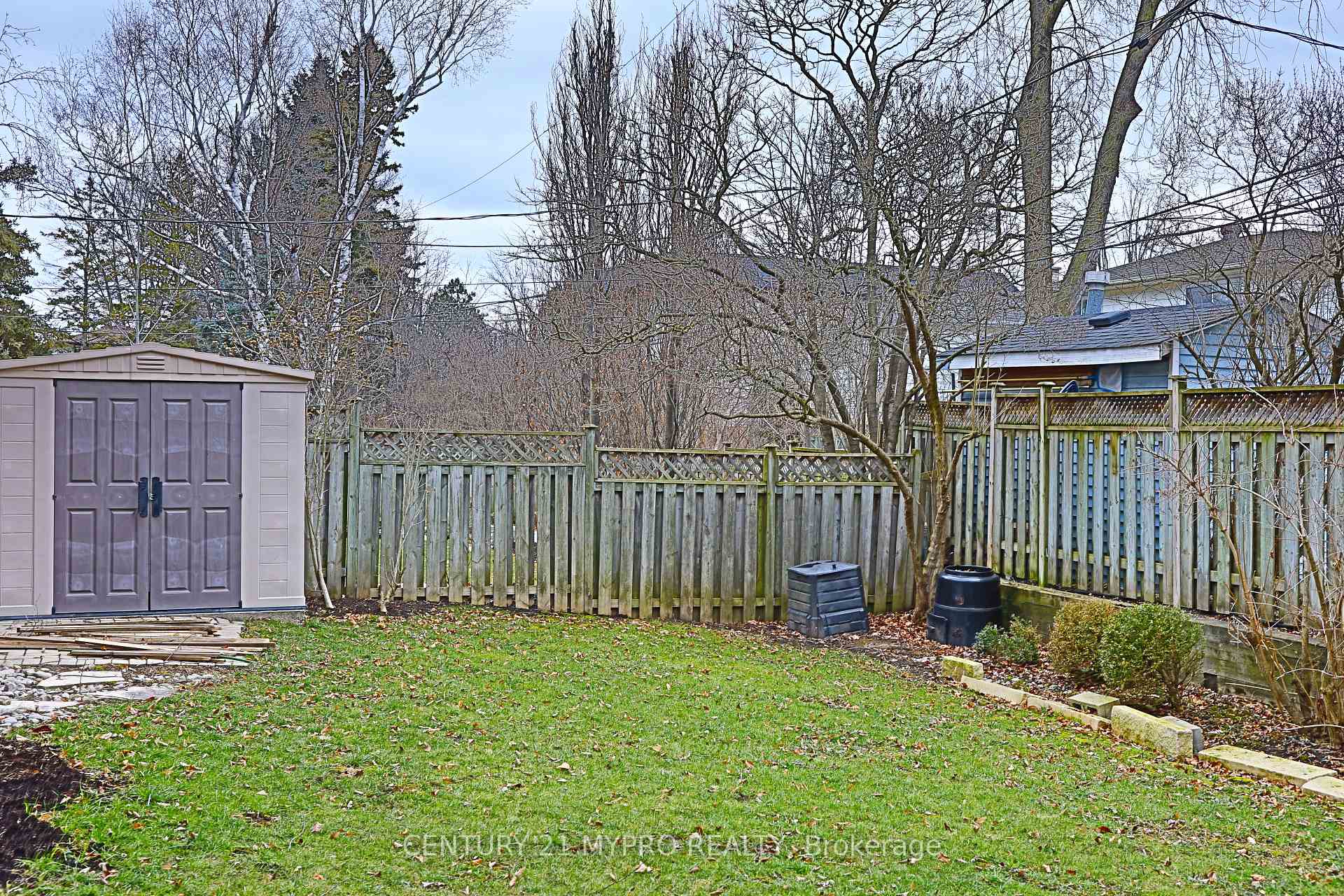 Photo 25 of 9 Tuscay Court, Markham, Unionville — HOMEH