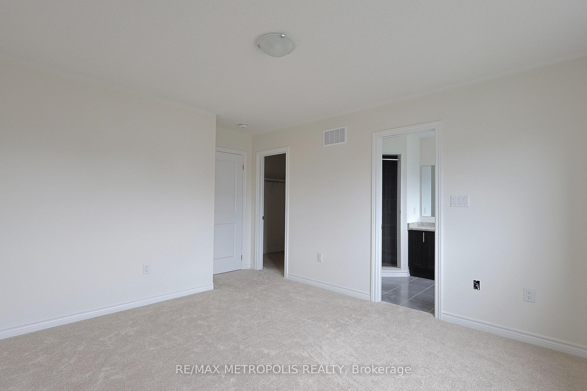Photo 11 of Unit MAIN, 2555 Hibiscus Drive, Pickering, Rural Pickering — HOMEH