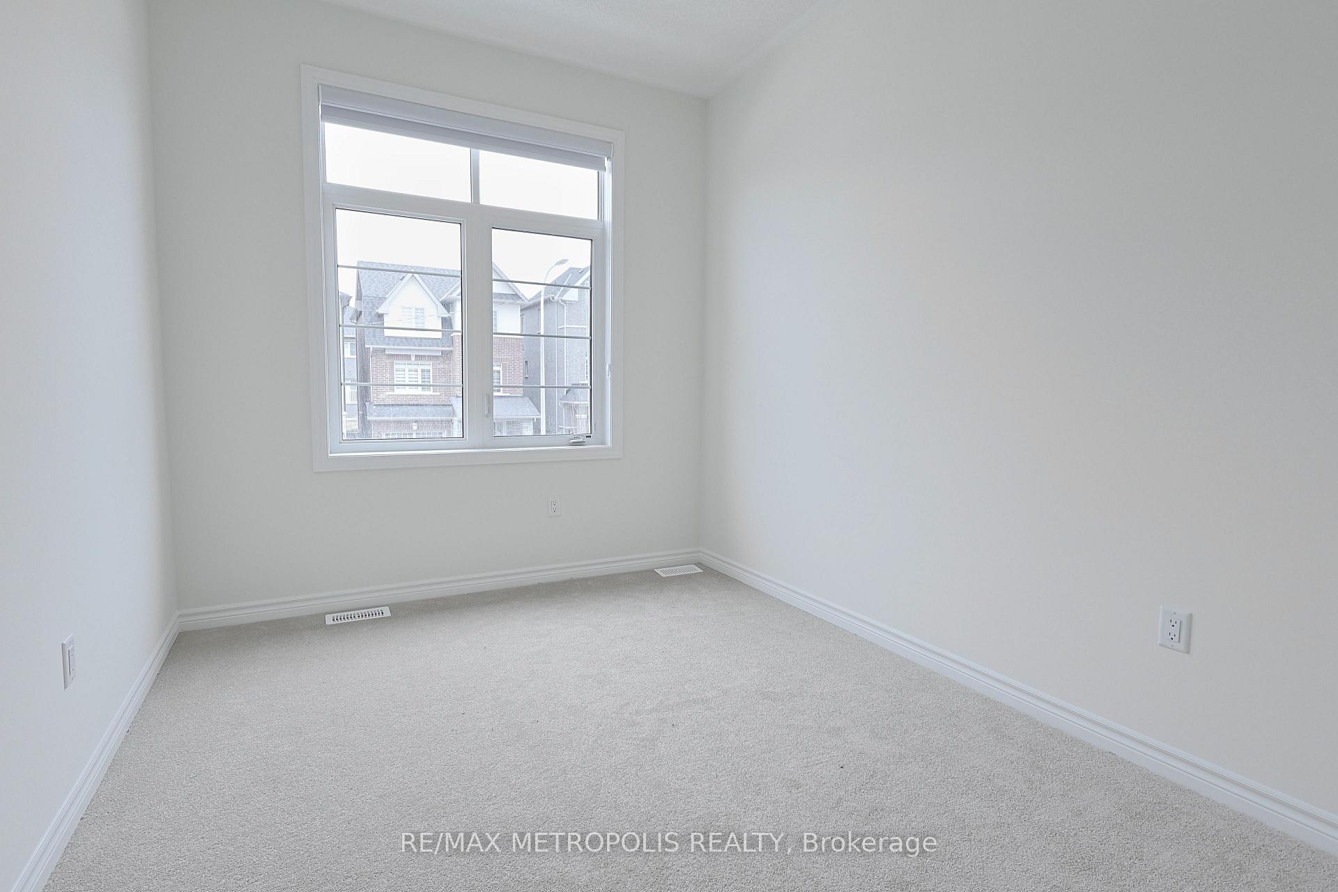 Photo 21 of Unit MAIN, 2555 Hibiscus Drive, Pickering, Rural Pickering — HOMEH