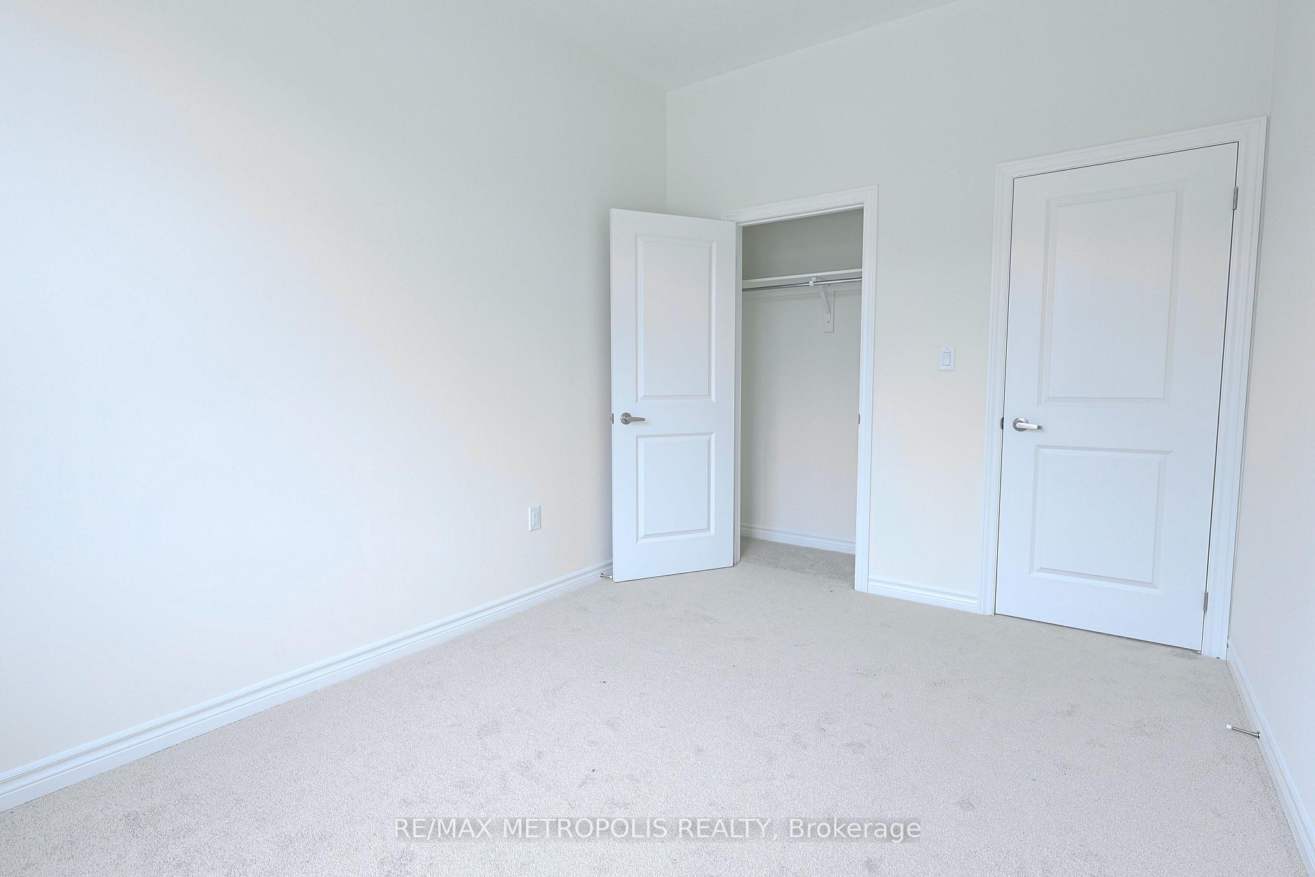 Photo 26 of Unit MAIN, 2555 Hibiscus Drive, Pickering, Rural Pickering — HOMEH