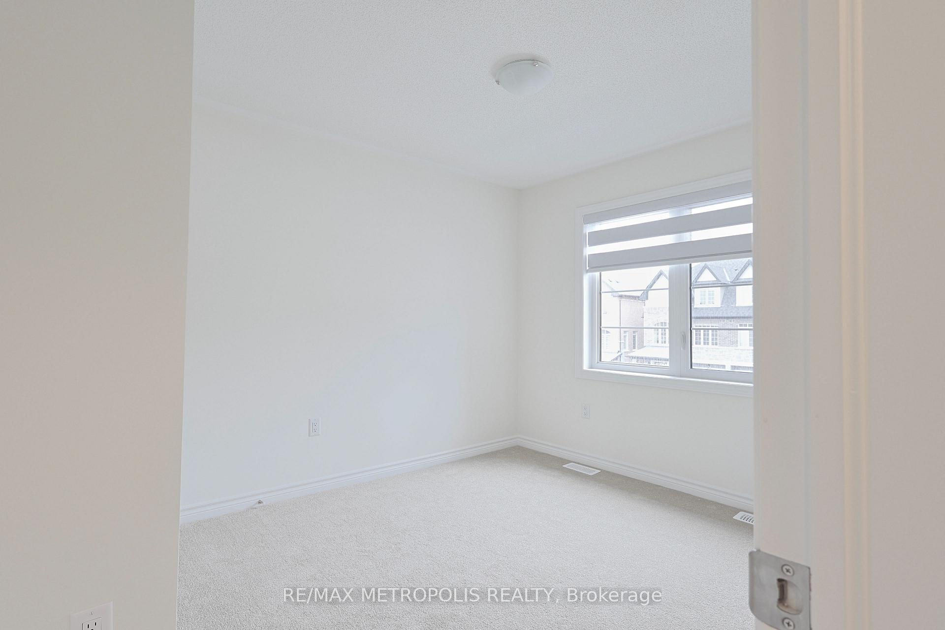 Photo 25 of Unit MAIN, 2555 Hibiscus Drive, Pickering, Rural Pickering — HOMEH