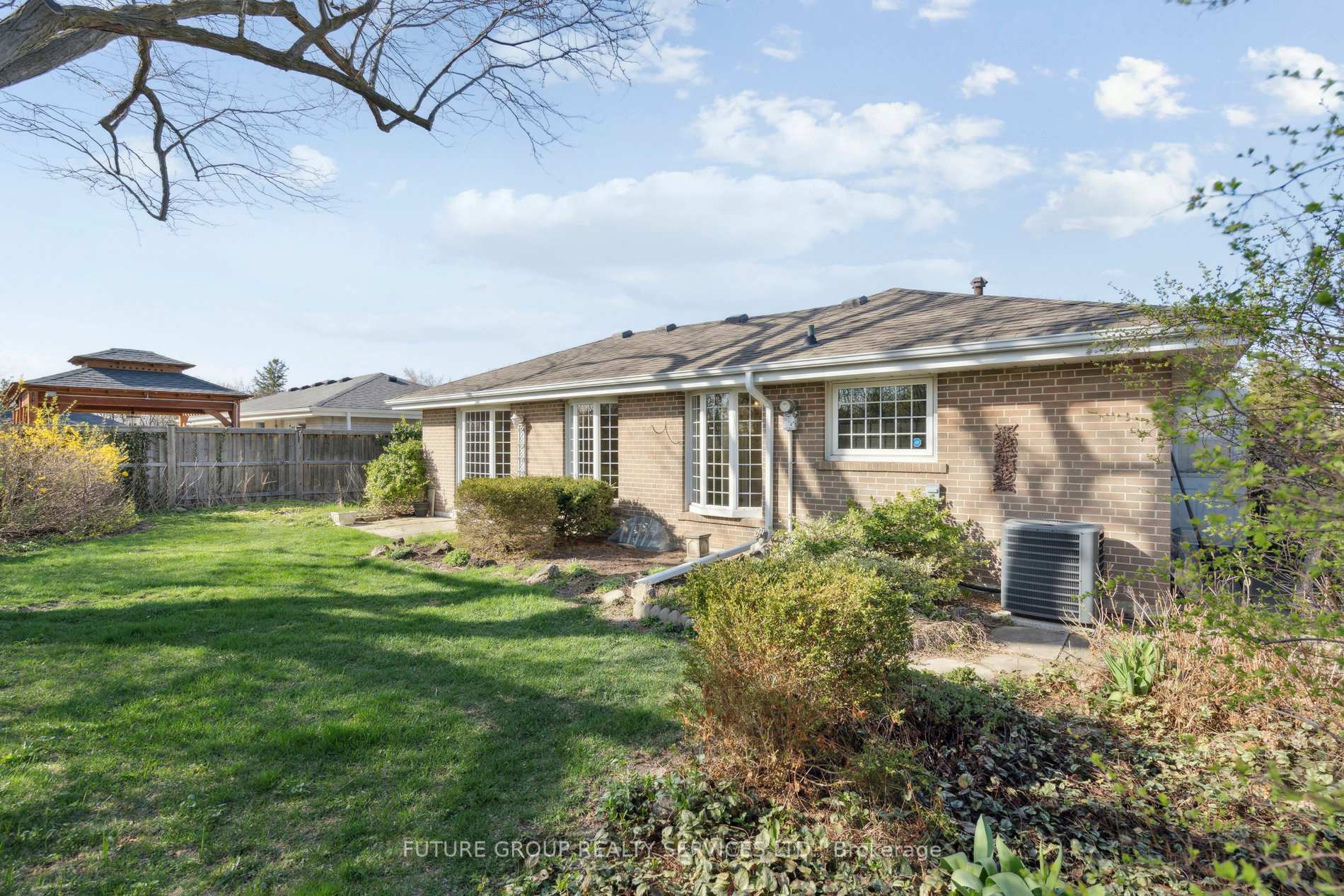 Photo 22 of 36 Staveley Crescent, Brampton, Brampton East — HOMEH