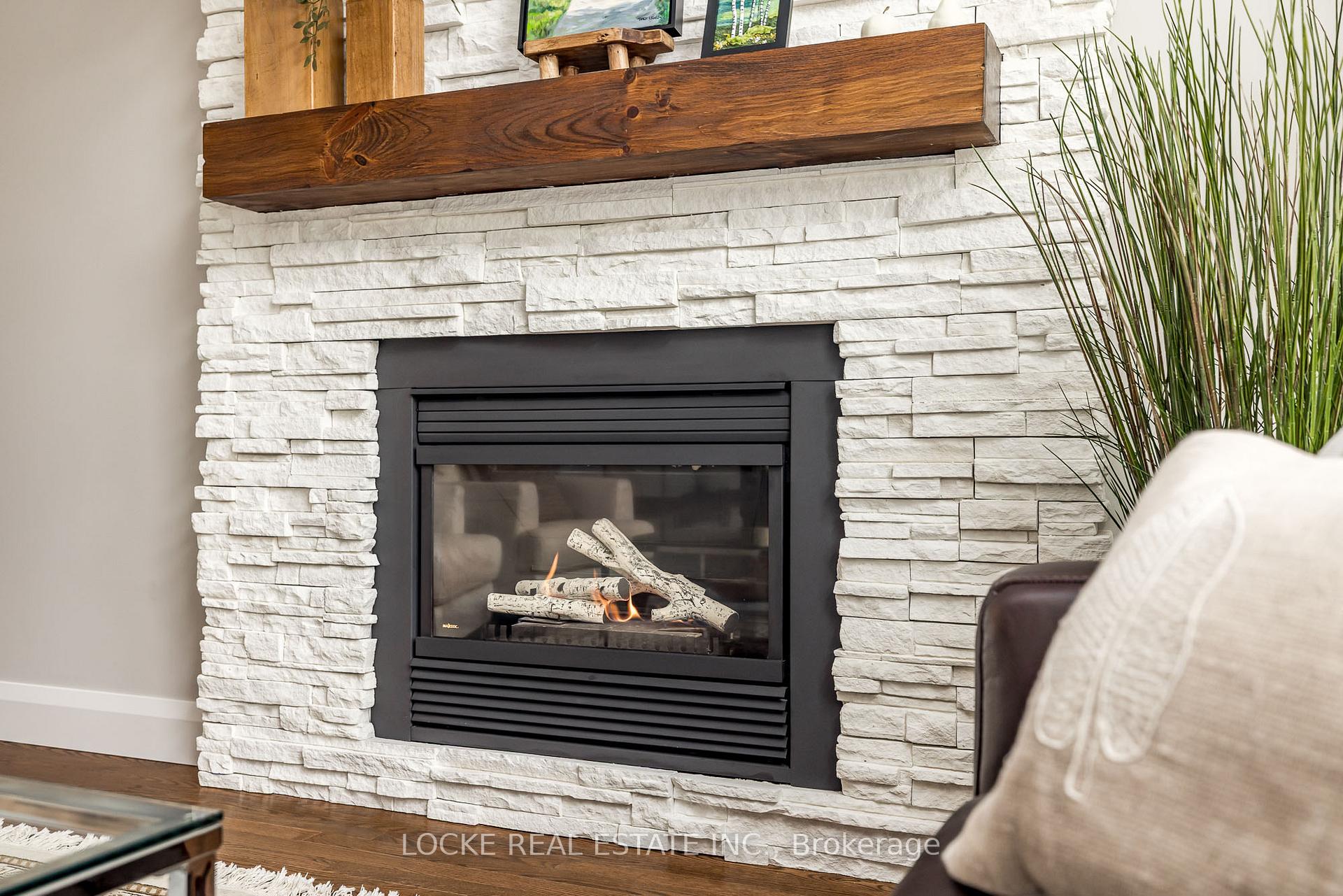 Photo 7 of 6149 Castle Pines Way, Ottawa, Chapel Hill South - Orleans Village — HOMEH