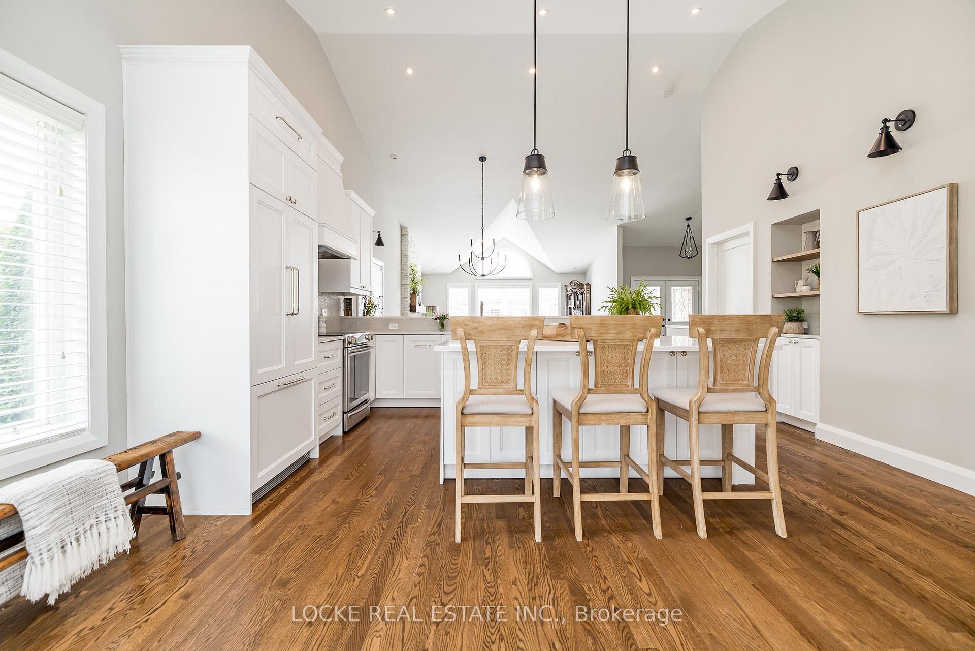 Photo 14 of 6149 Castle Pines Way, Ottawa, Chapel Hill South - Orleans Village — HOMEH