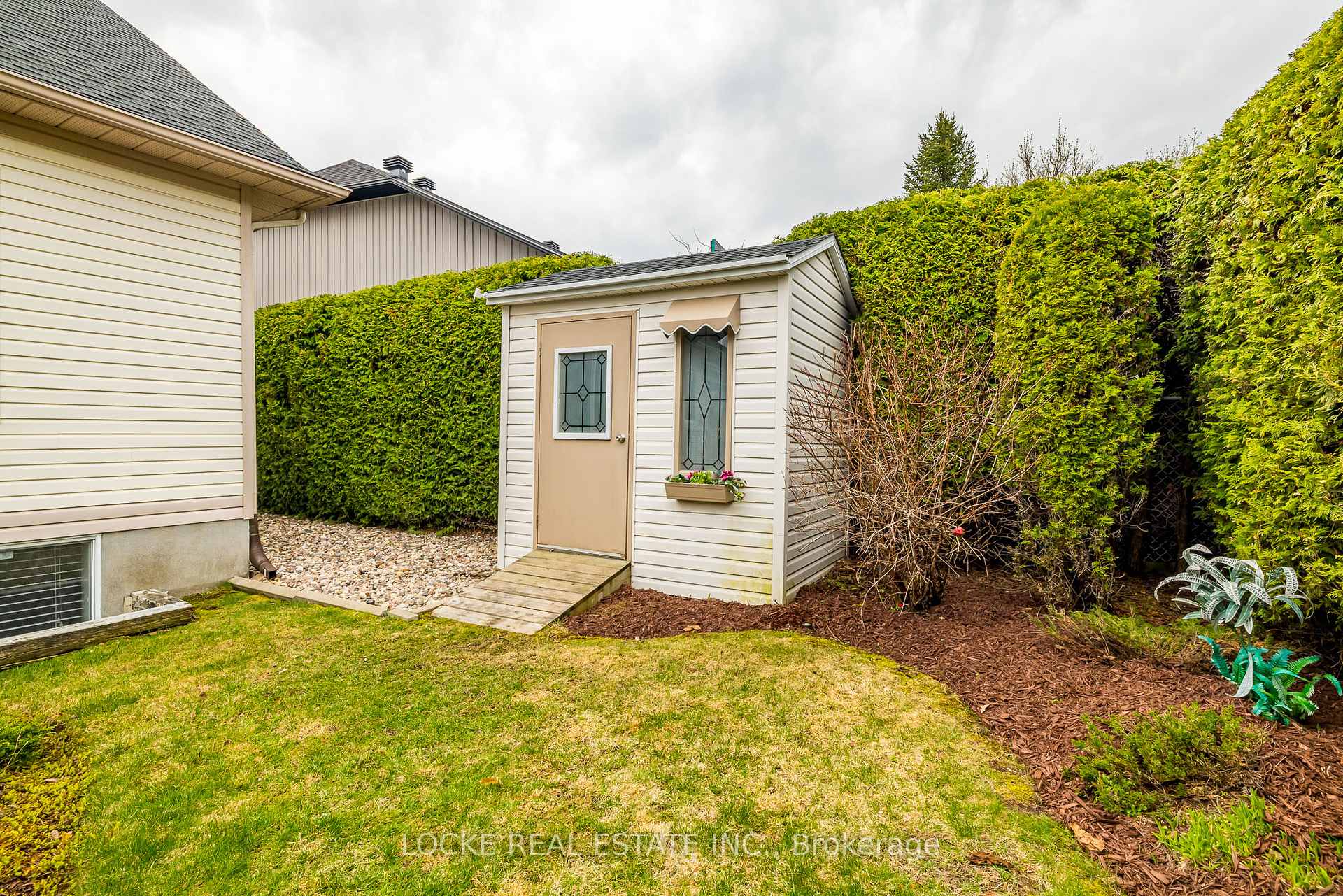 Photo 27 of 6149 Castle Pines Way, Ottawa, Chapel Hill South - Orleans Village — HOMEH