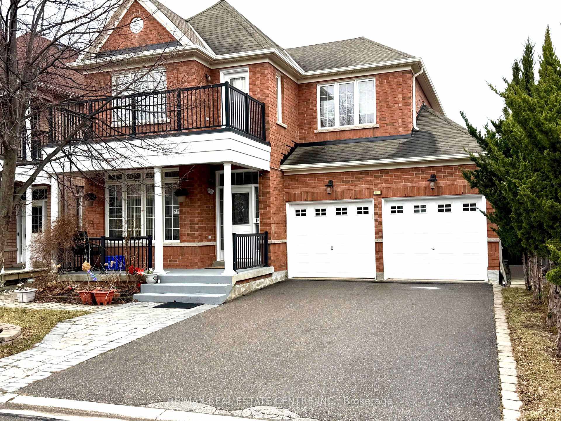 Photo 1 of 121 Stonechurch Crescent, Markham, Box Grove — HOMEH