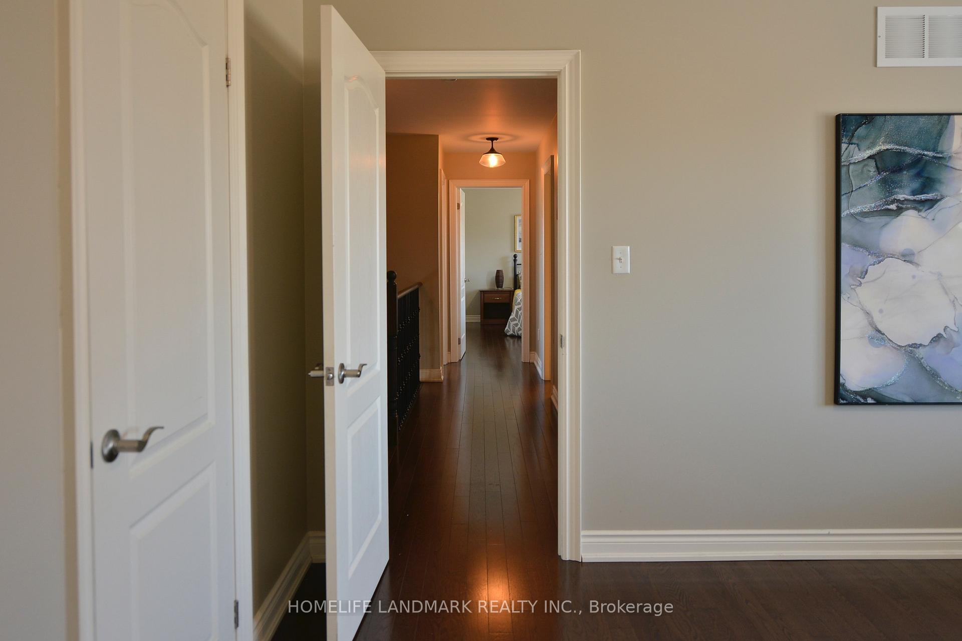 Photo 13 of 2297 Hackett Place, Oshawa, Windfields — HOMEH