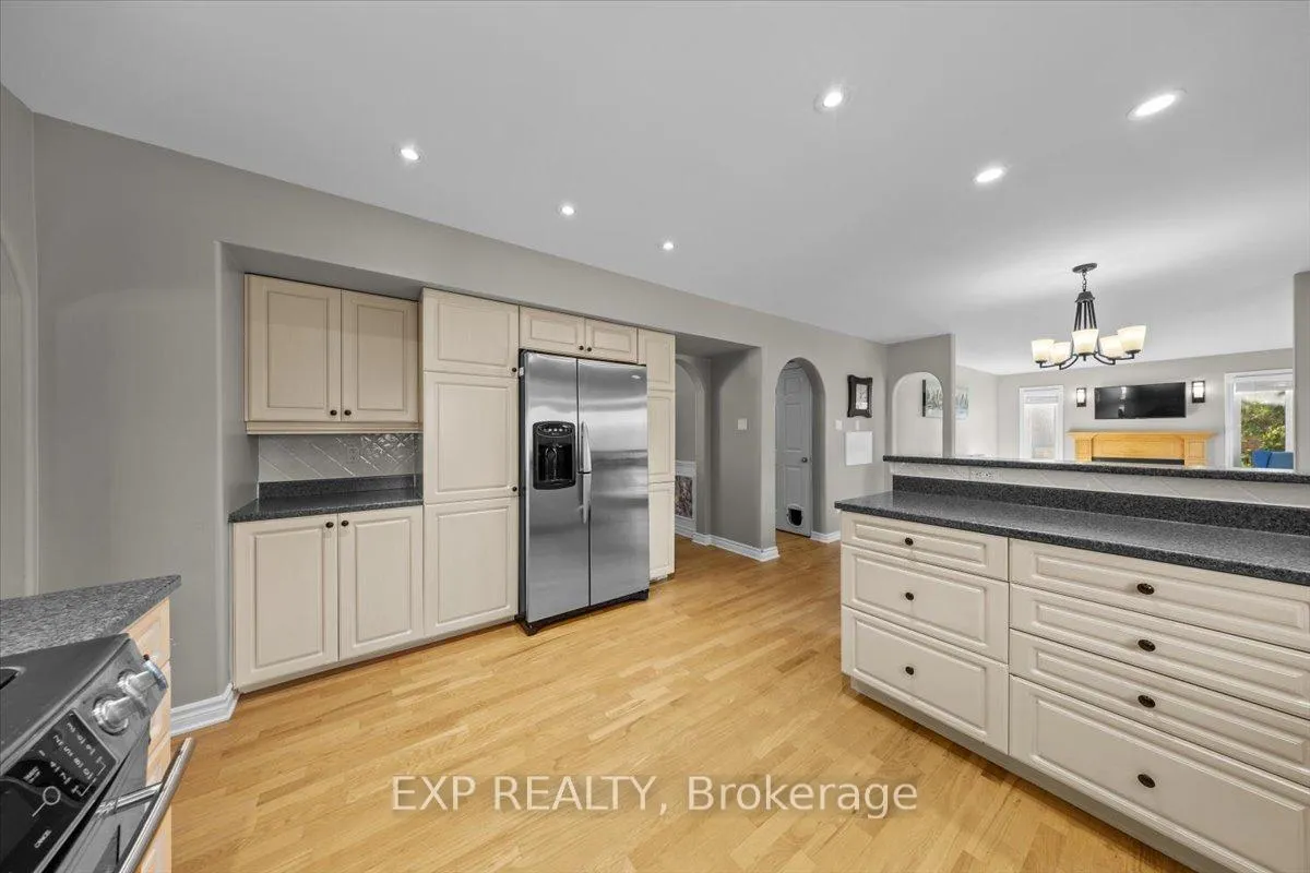 Photo 304 of 1346 Fox Valley Road, Ottawa, Greely — HOMEH