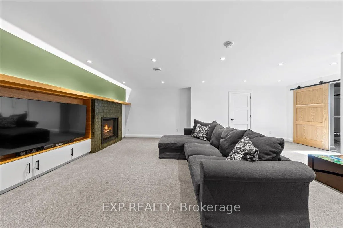 Photo 727 of 1346 Fox Valley Road, Ottawa, Greely — HOMEH