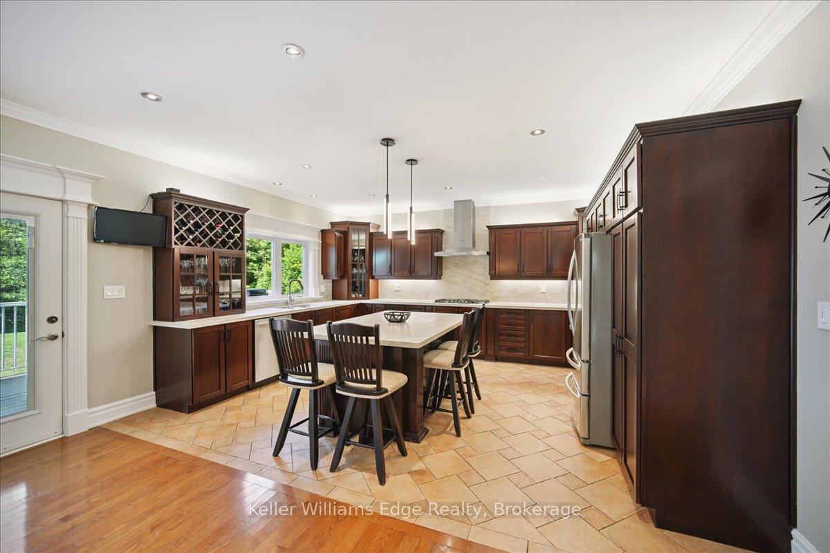 Photo 9 of 15896 Mount Pleasant Road, Caledon, Palgrave — HOMEH