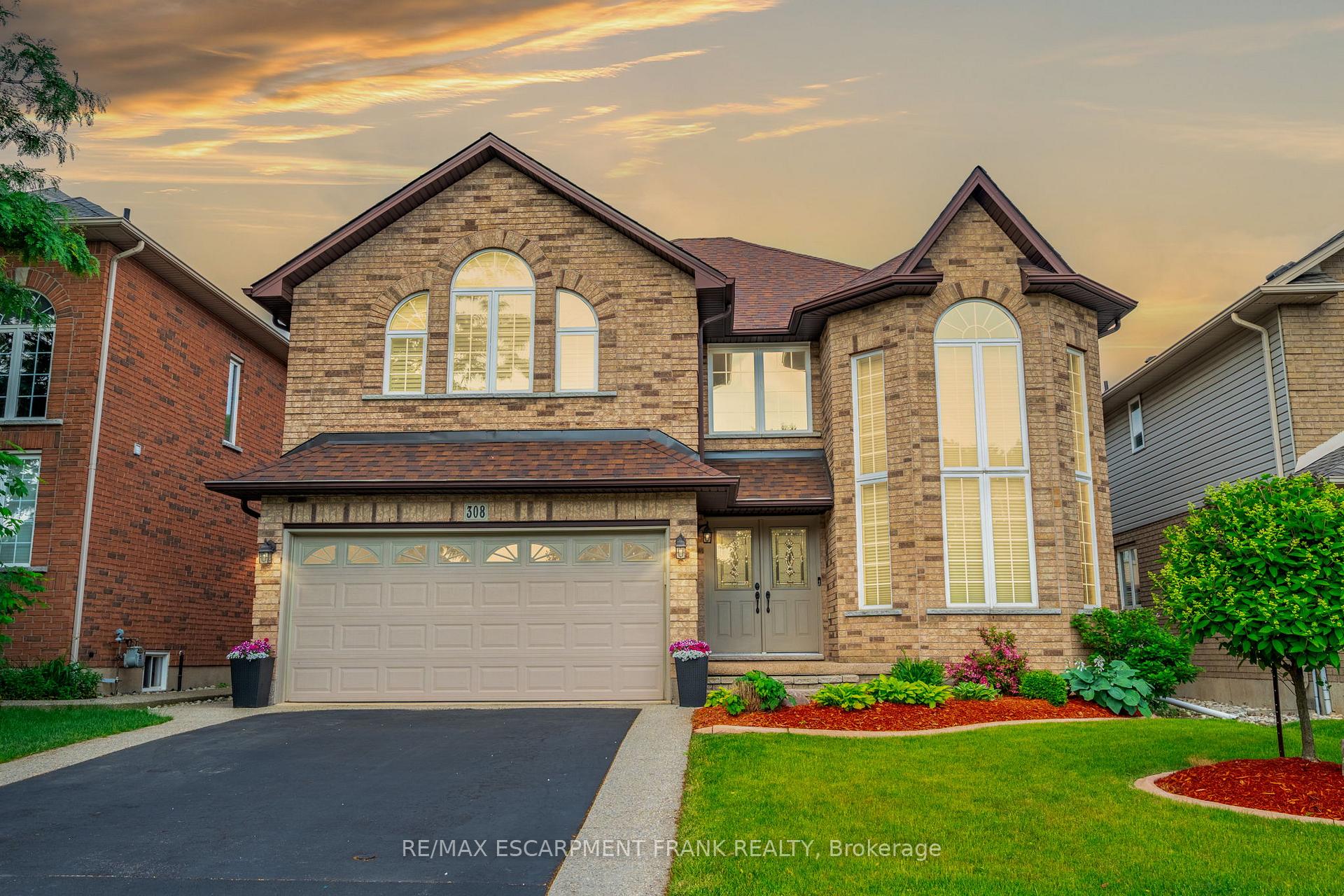 Photo 1 of 308 Kitty Murray Lane, Hamilton, Meadowlands — HOMEH