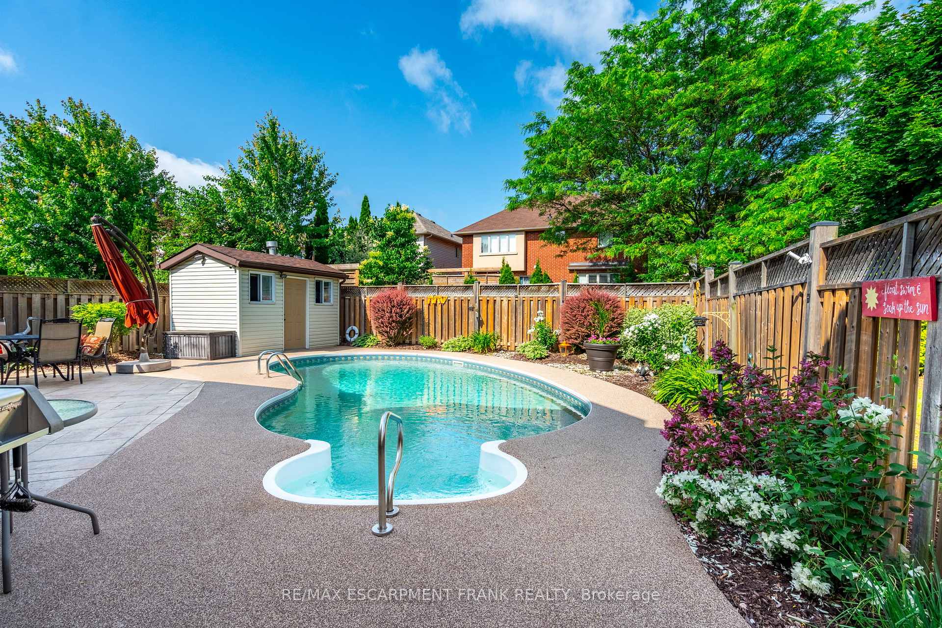 Photo 10 of 308 Kitty Murray Lane, Hamilton, Meadowlands — HOMEH