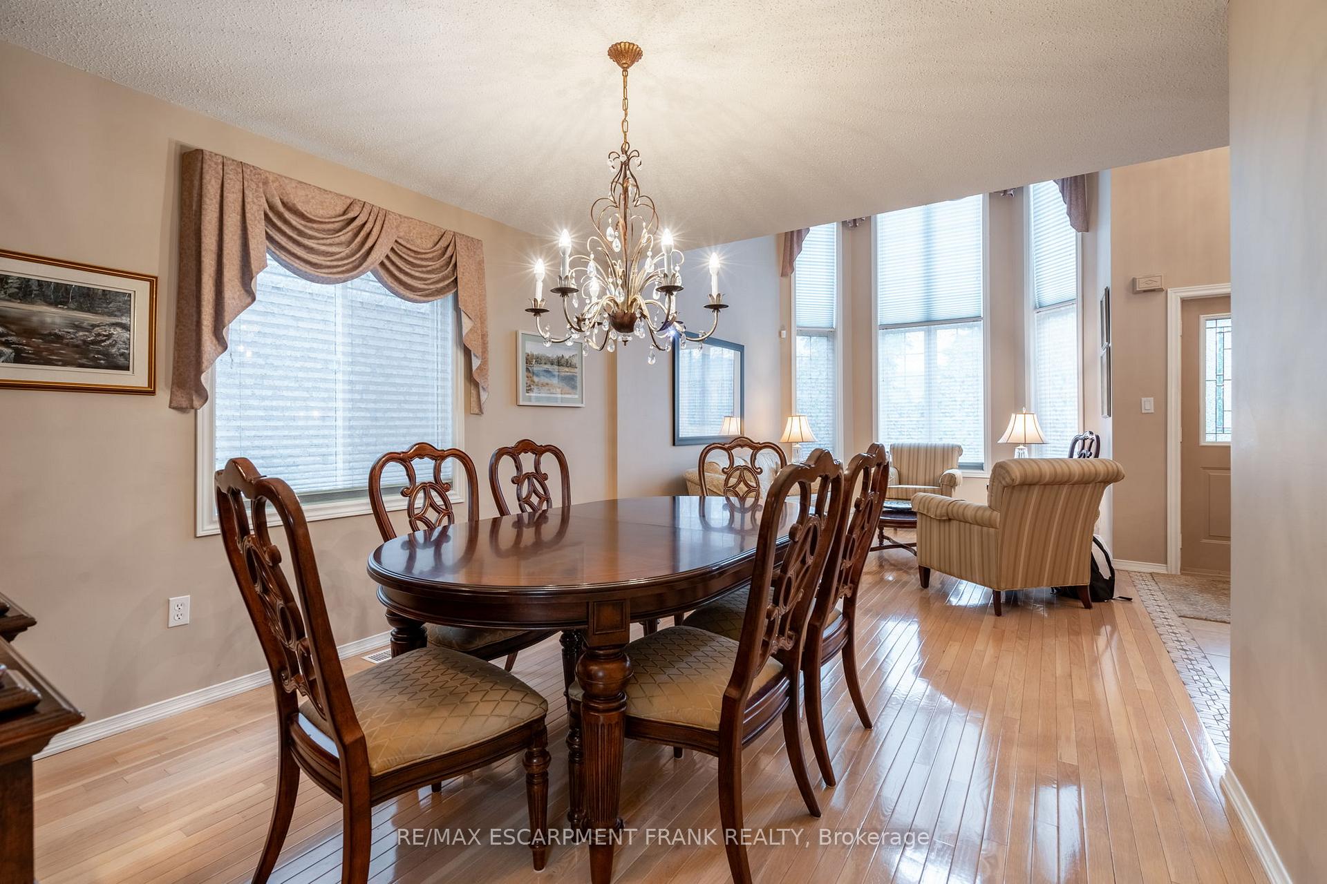 Photo 19 of 308 Kitty Murray Lane, Hamilton, Meadowlands — HOMEH