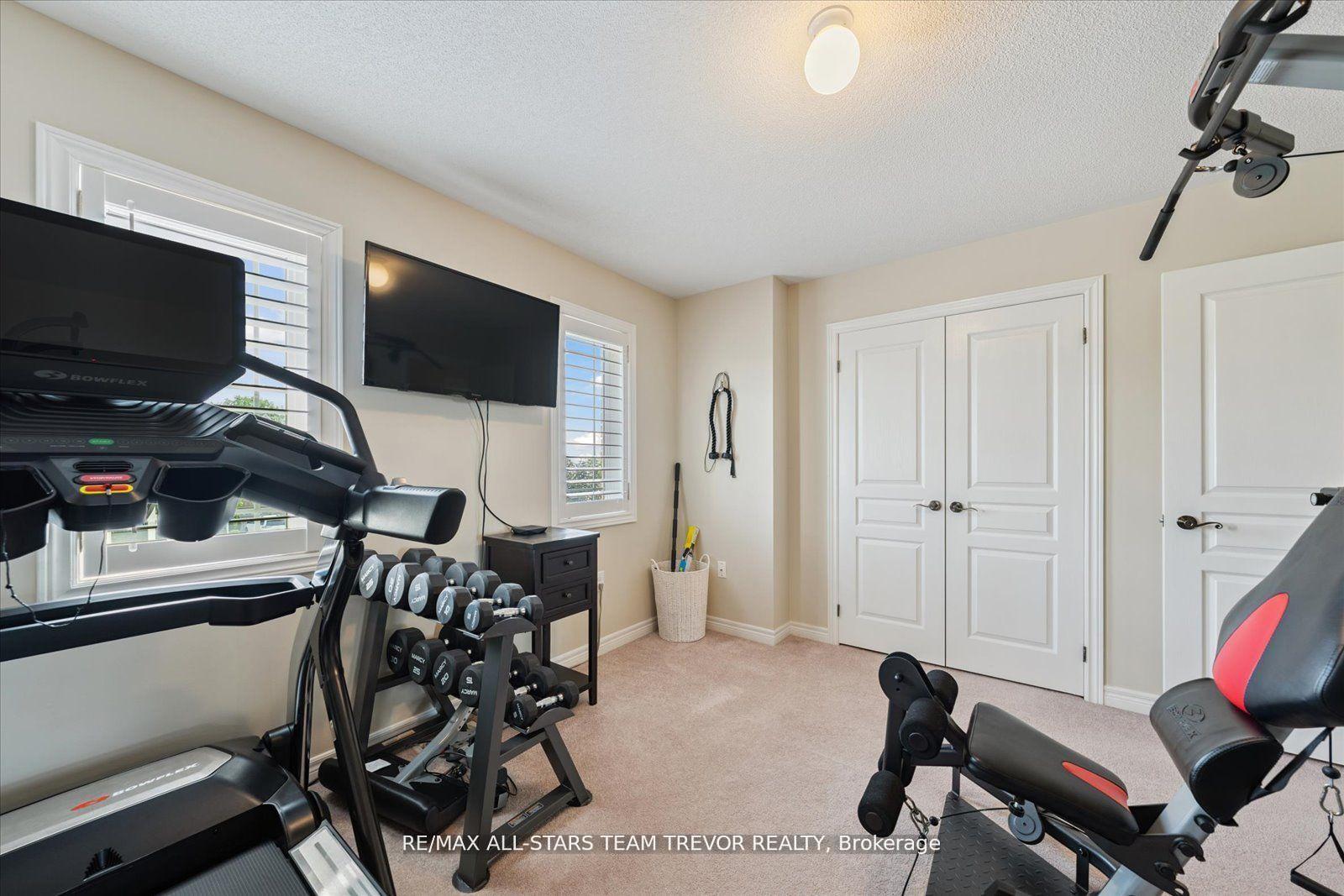Photo 21 of 38 Mackenzie Court, Georgina, Keswick North — HOMEH