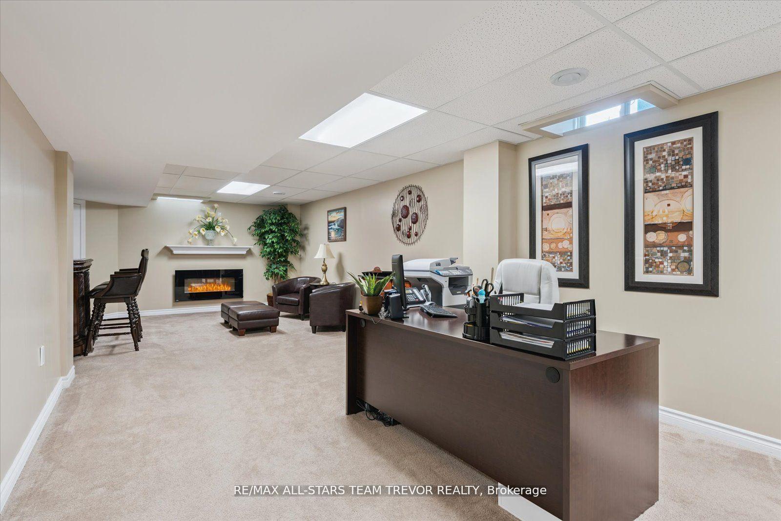 Photo 24 of 38 Mackenzie Court, Georgina, Keswick North — HOMEH