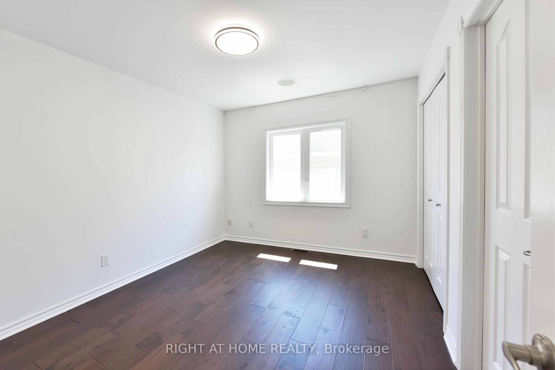 Photo 14 of 38 Cedar Valley Drive, Ottawa, Kanata - Bridlewood — HOMEH