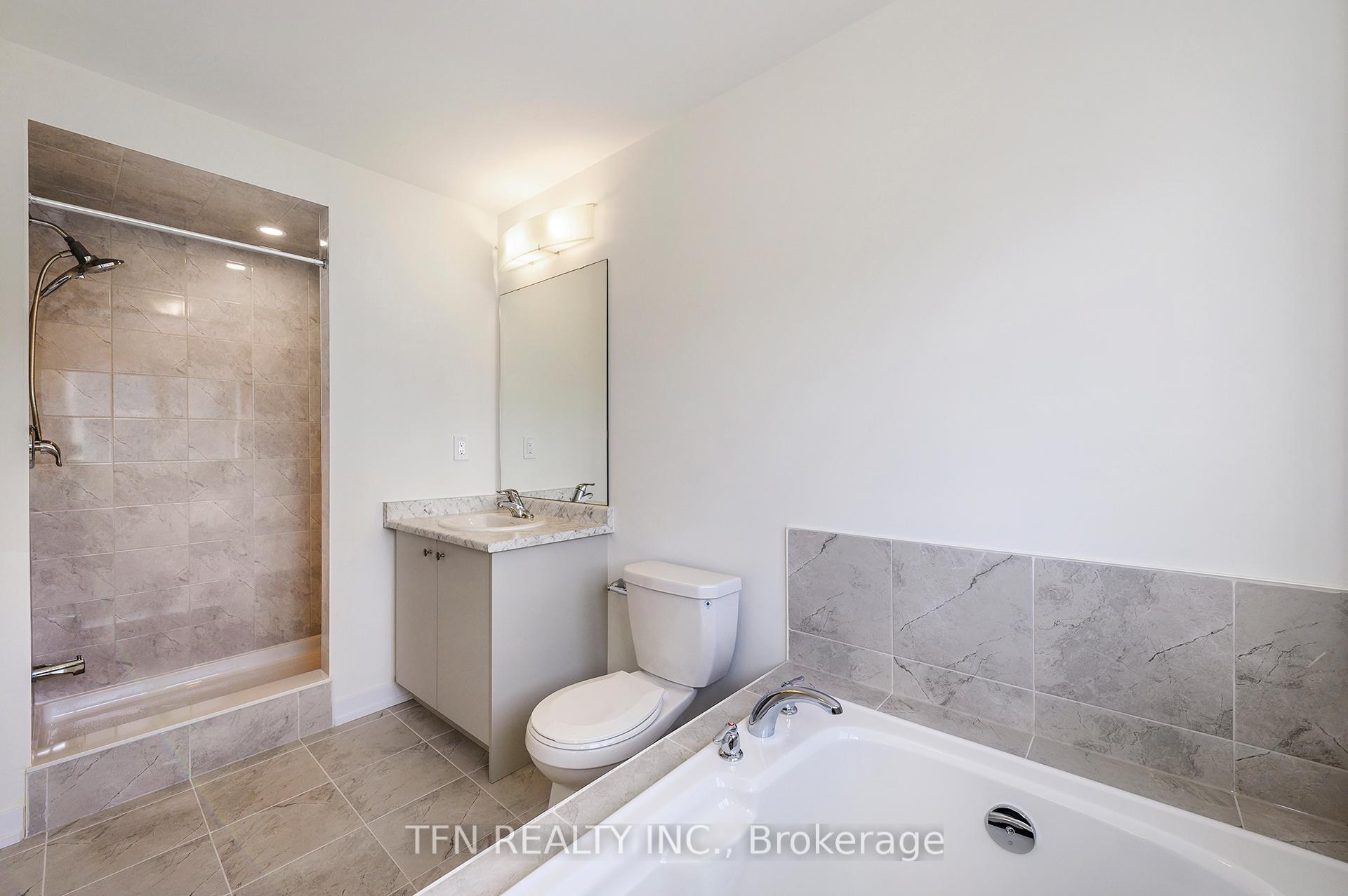 Photo 19 of 70 Wintergreen Crescent, Haldimand — HOMEH