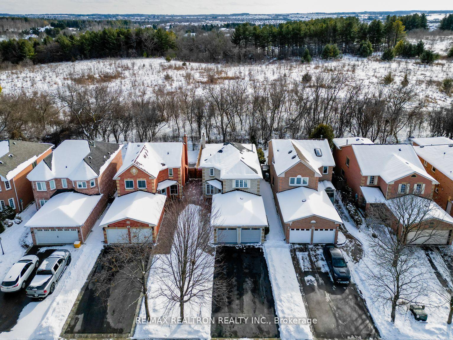 Photo 4 of 155 Dawlish Avenue, Aurora, Aurora Highlands — HOMEH