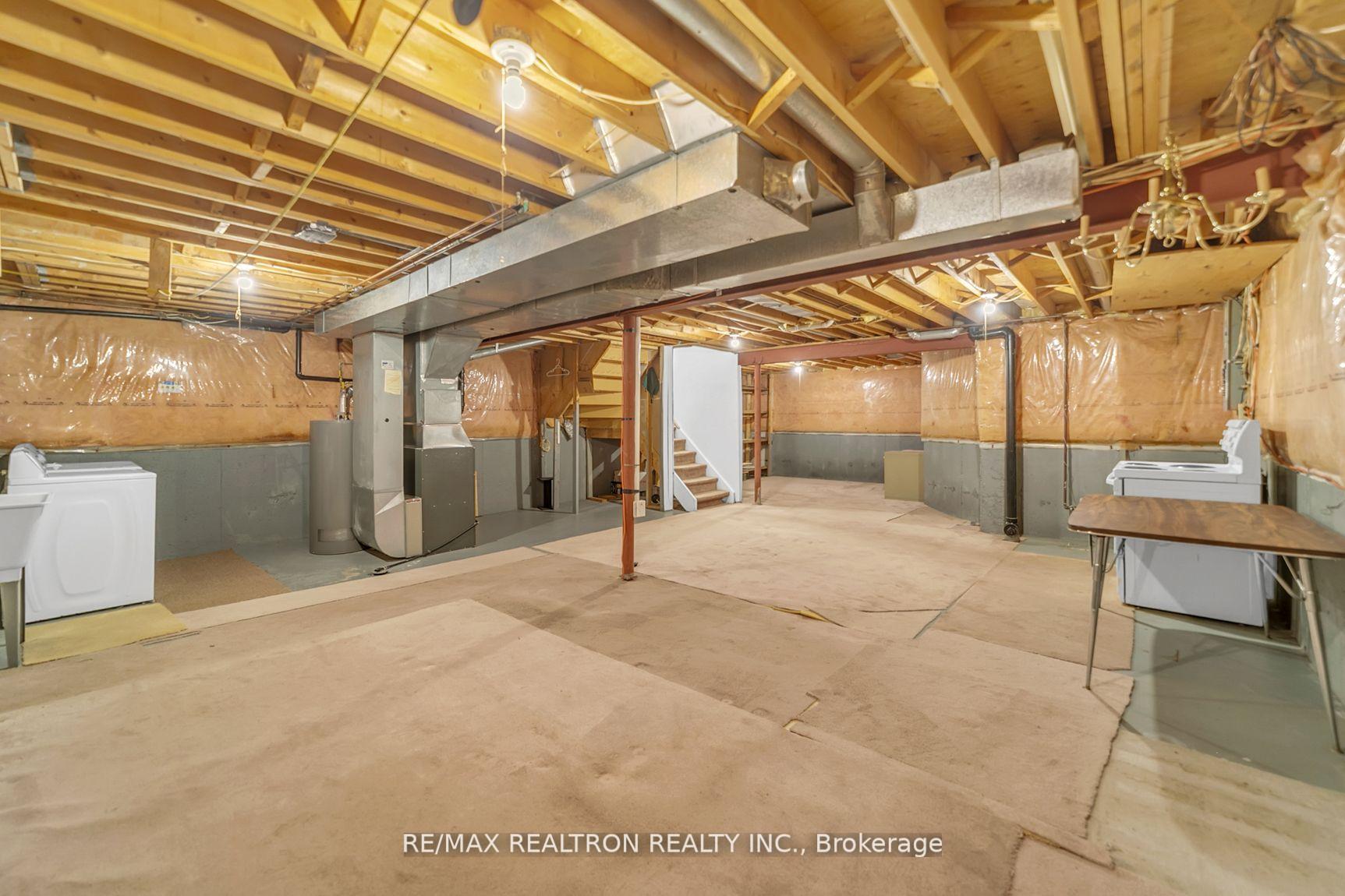 Photo 31 of 155 Dawlish Avenue, Aurora, Aurora Highlands — HOMEH