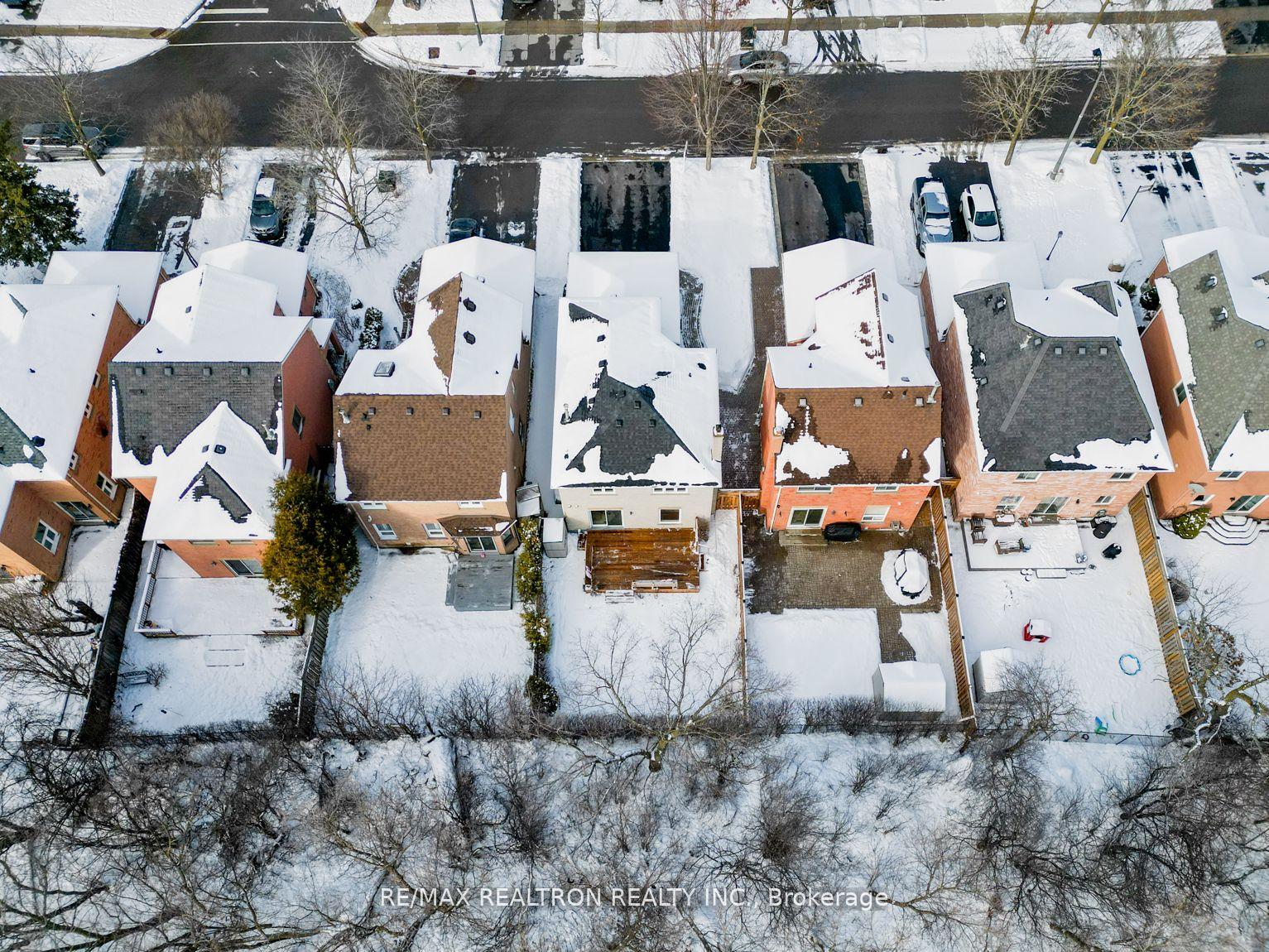 Photo 38 of 155 Dawlish Avenue, Aurora, Aurora Highlands — HOMEH