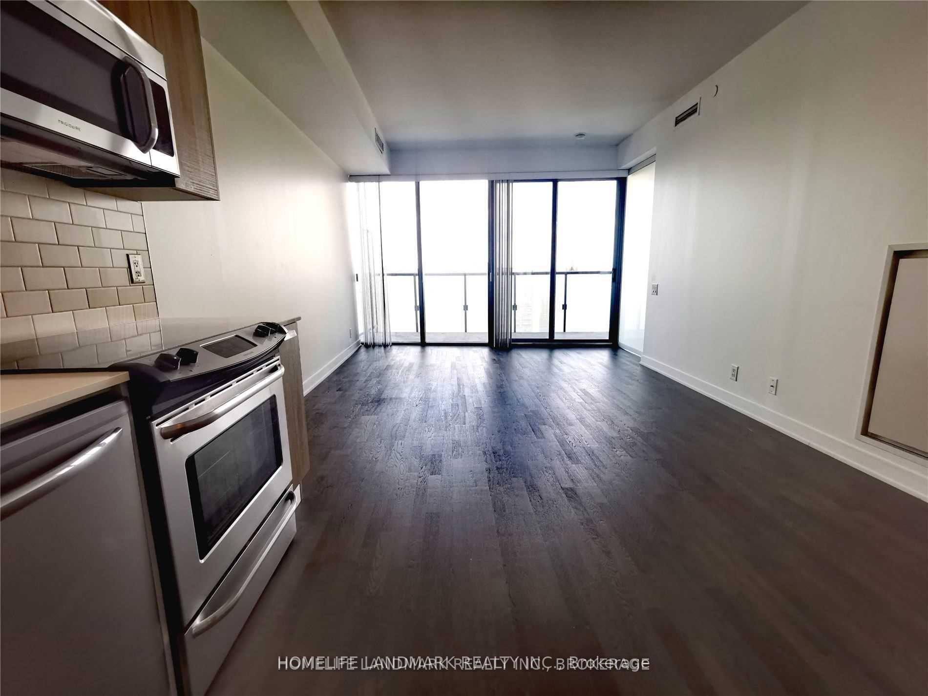 Photo 8 of Unit 1703, 1815 Yonge Street, Toronto, Mount Pleasant West — HOMEH