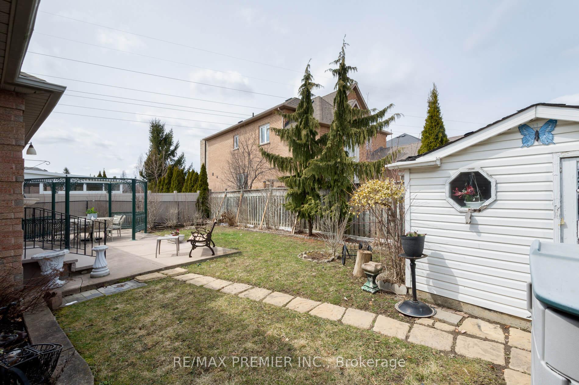 Photo 34 of 2 Lois Drive, Vaughan, Islington Woods — HOMEH