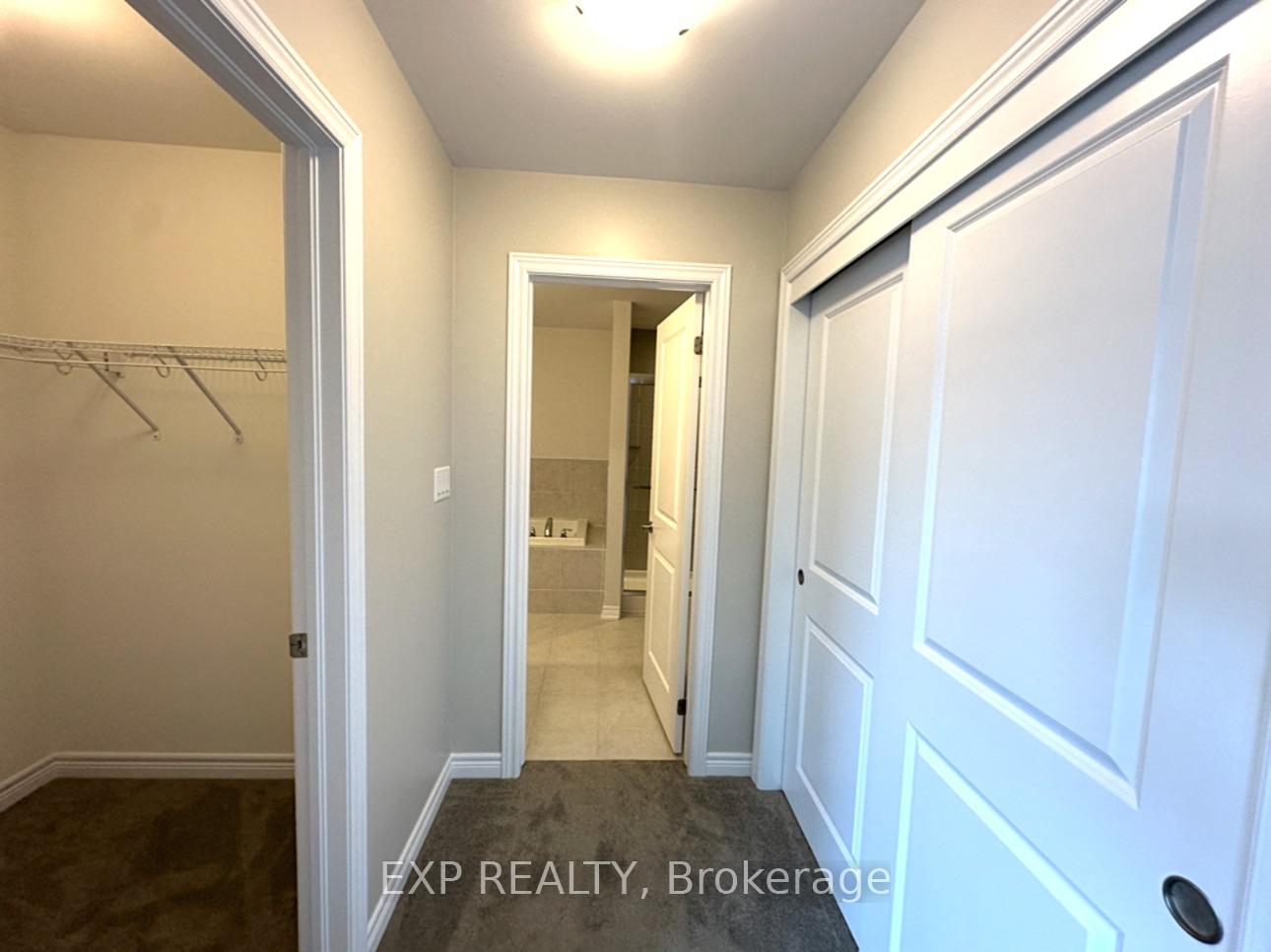 Photo 34 of 17 Vinifera Drive, Grimsby, Grimsby East — HOMEH