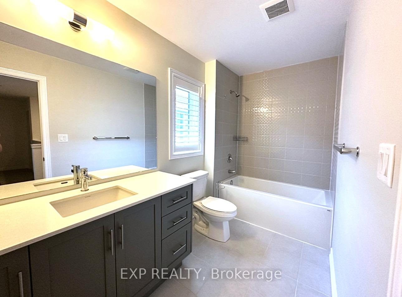 Photo 32 of 17 Vinifera Drive, Grimsby, Grimsby East — HOMEH