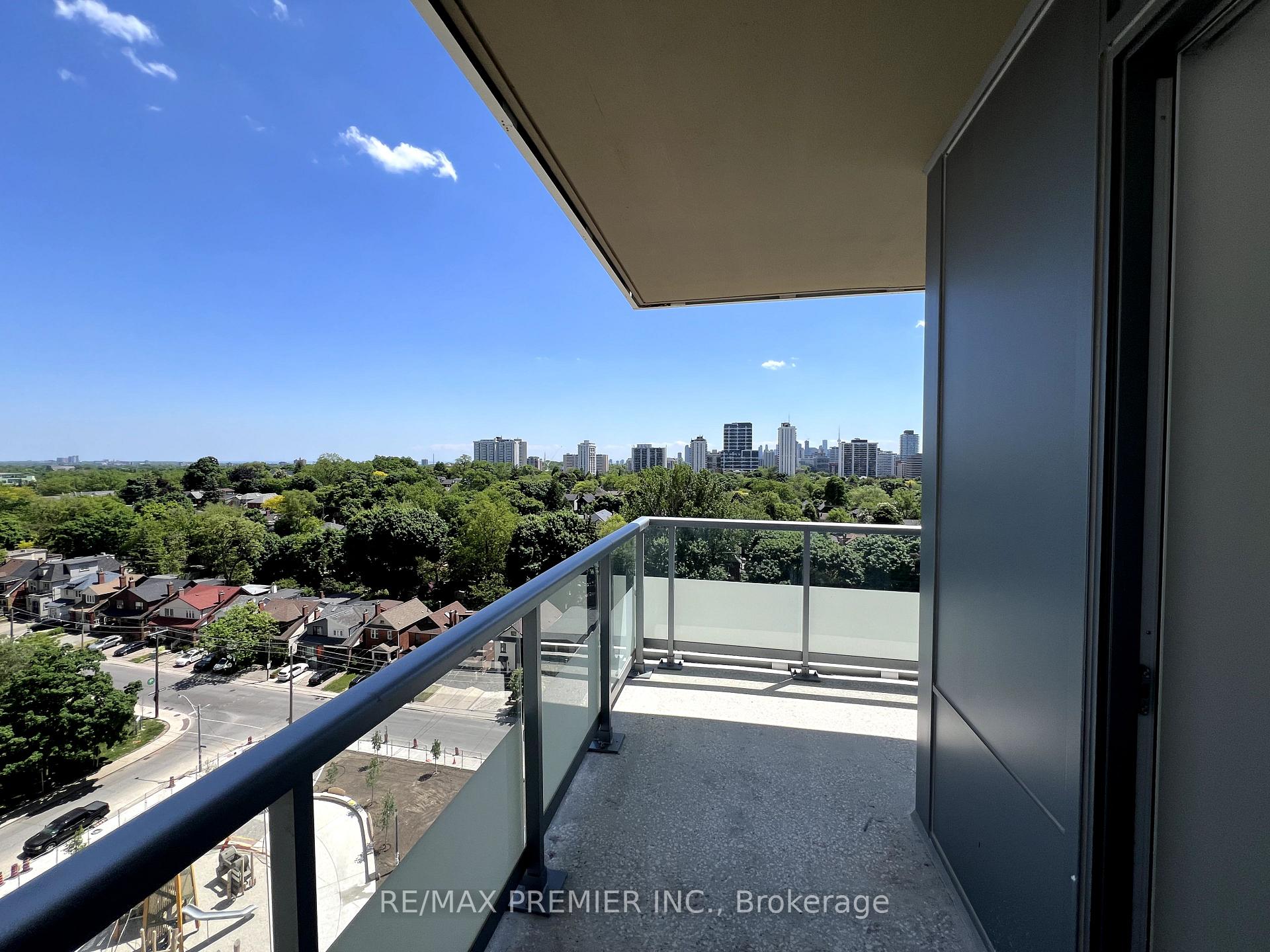 Photo 14 of Unit 1207, 25 Holly Street, Toronto, Mount Pleasant East — HOMEH