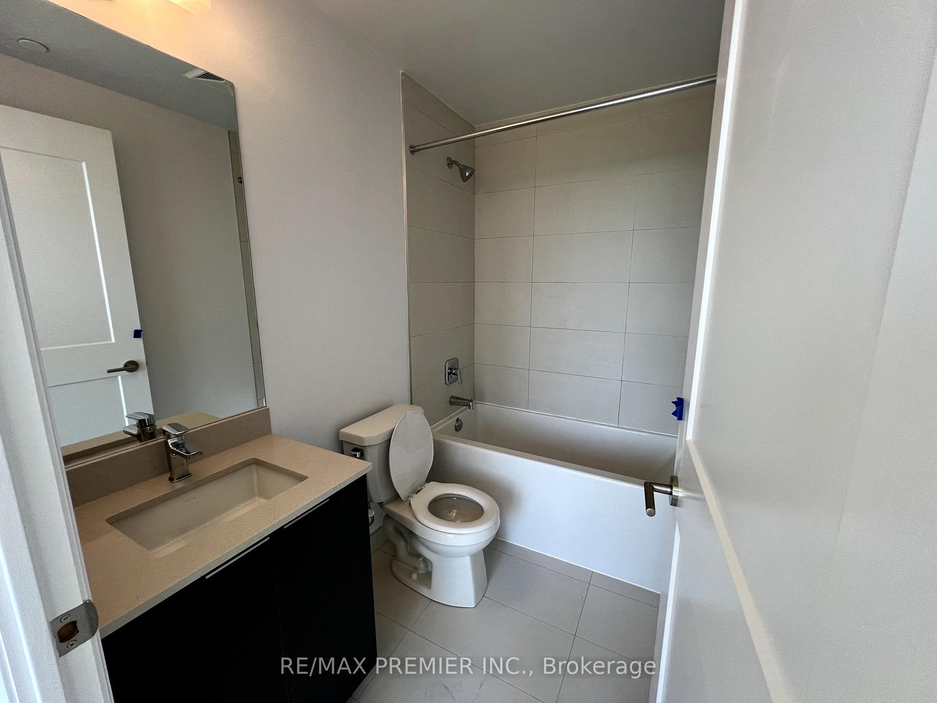 Photo 12 of Unit 1207, 25 Holly Street, Toronto, Mount Pleasant East — HOMEH