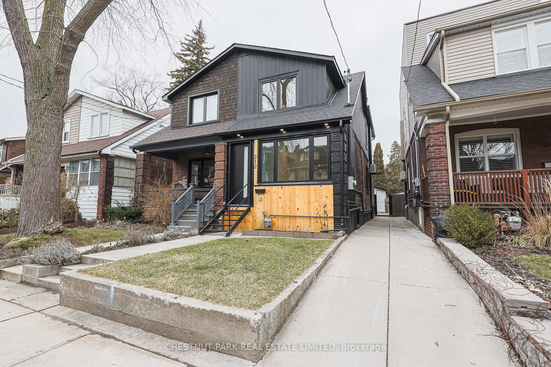 Photo 4 of 212 Victor Avenue, Toronto, North Riverdale — HOMEH
