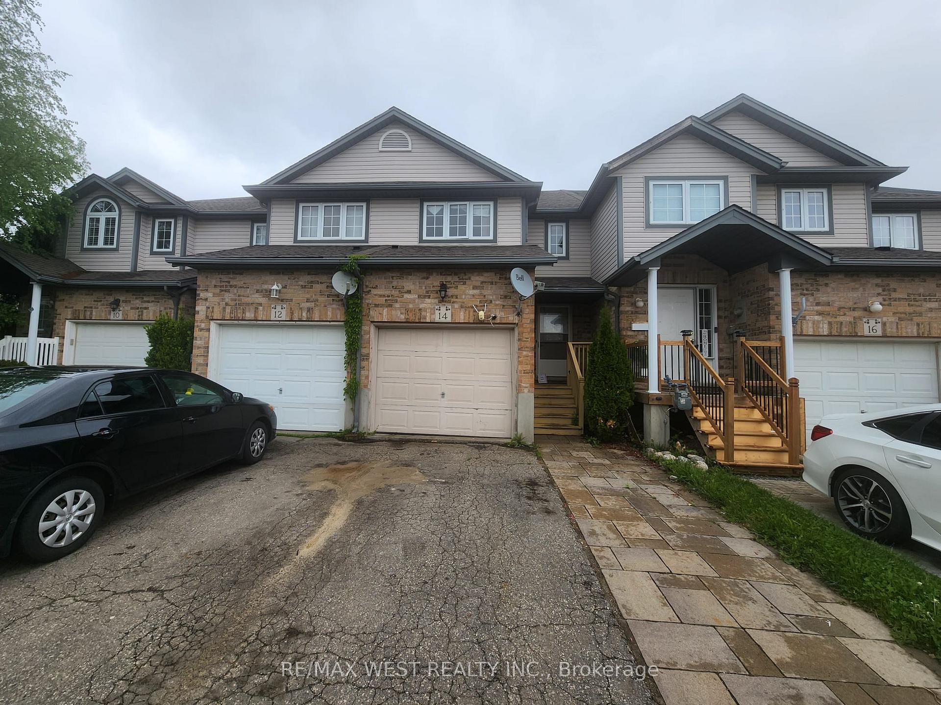 Photo 1 of 14 Copper Leaf Street, Kitchener — HOMEH