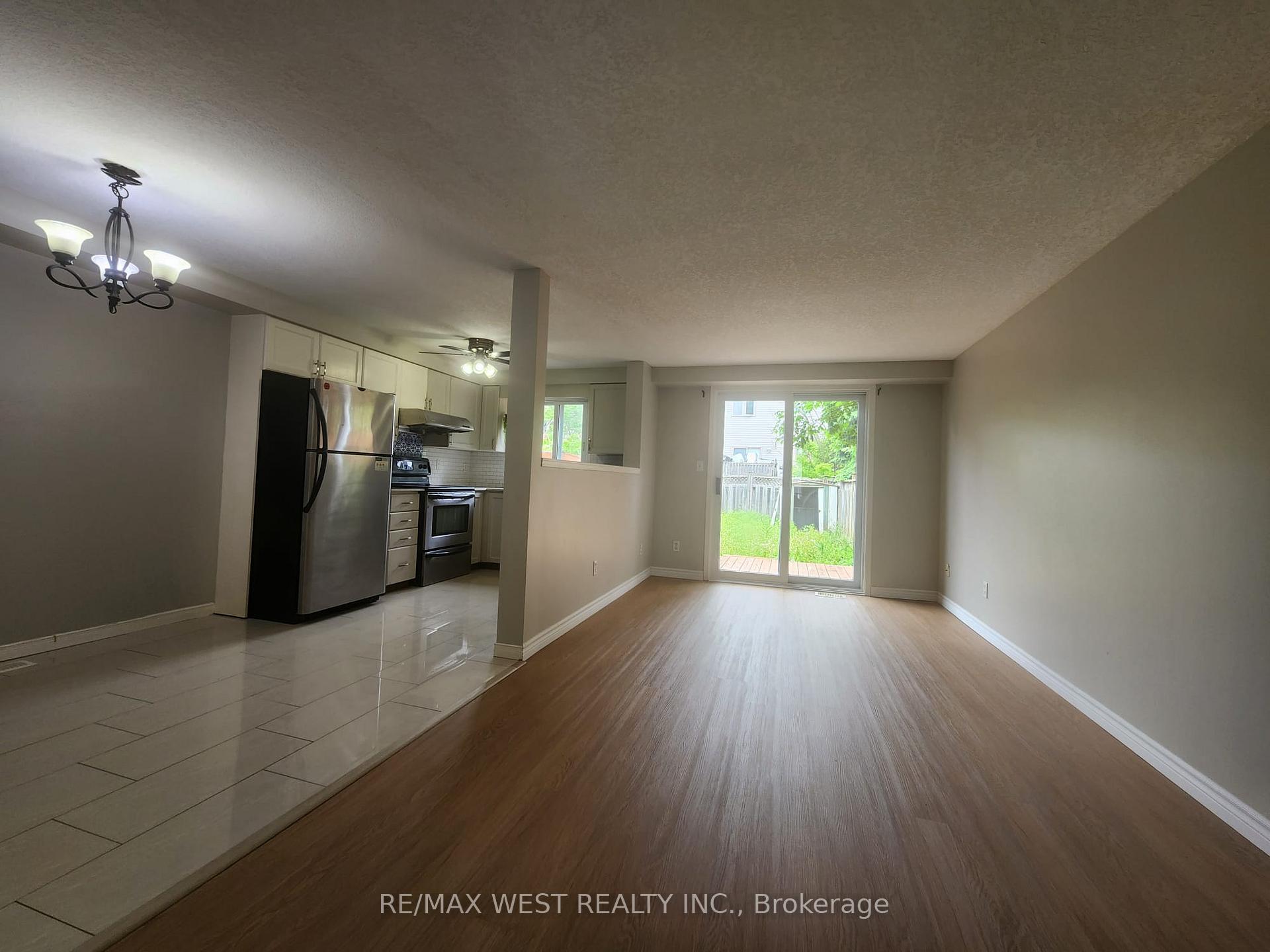 Photo 21 of 14 Copper Leaf Street, Kitchener — HOMEH