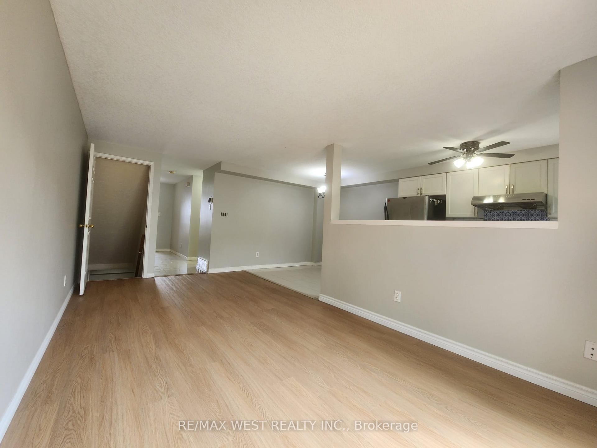 Photo 7 of 14 Copper Leaf Street, Kitchener — HOMEH