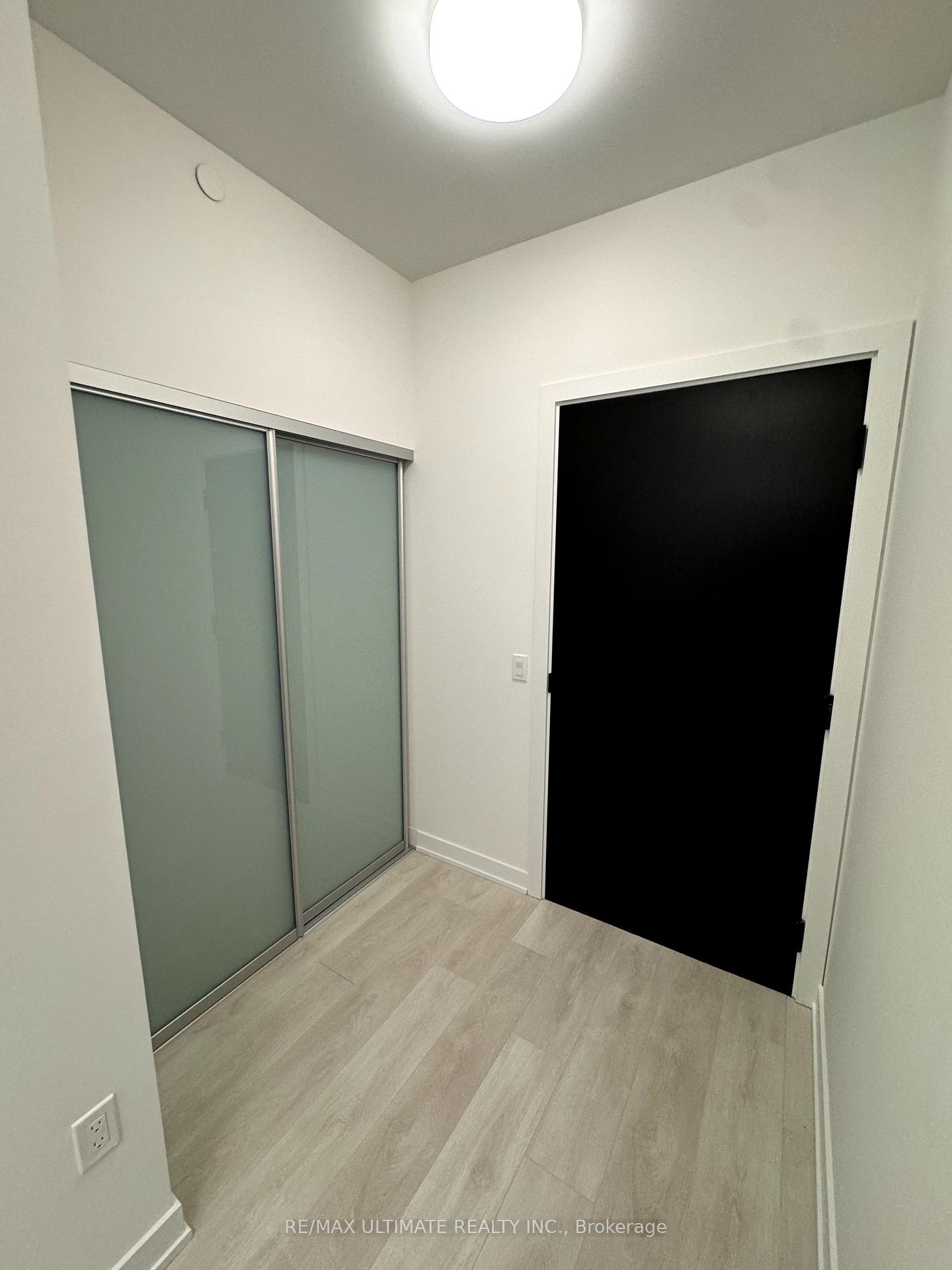 Photo 24 of Unit Ph11, 117 Broadway Avenue, Toronto, Mount Pleasant West — HOMEH