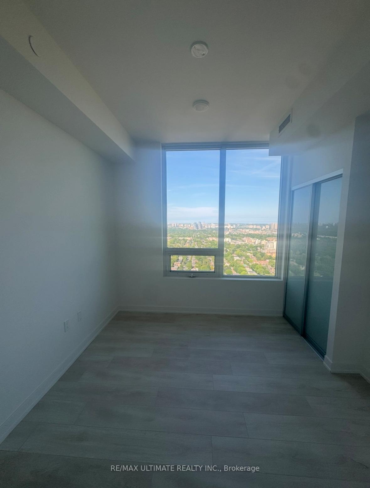 Photo 12 of Unit Ph11, 117 Broadway Avenue, Toronto, Mount Pleasant West — HOMEH