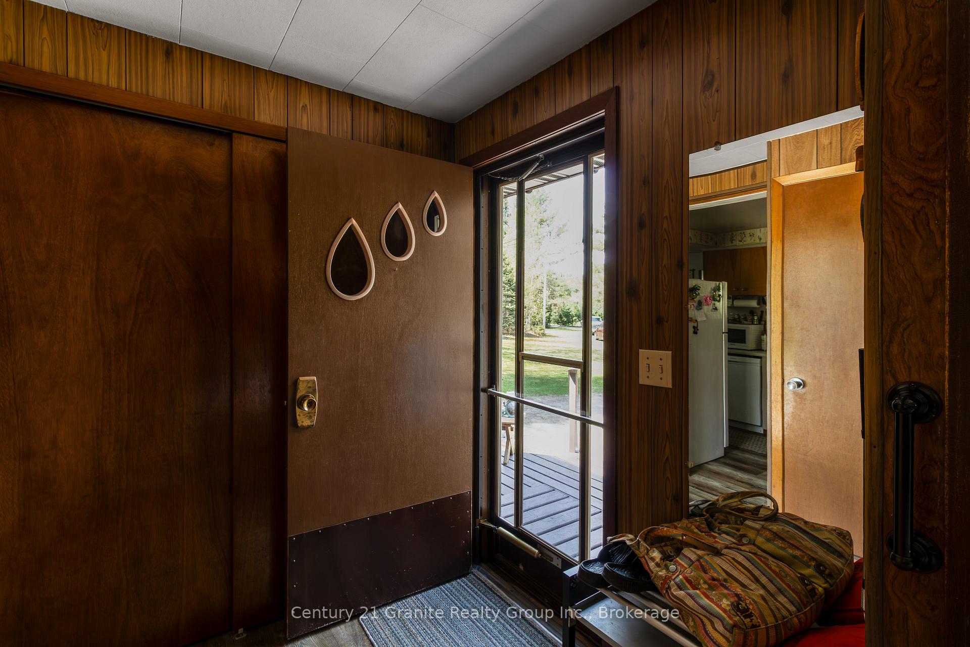 Photo 3 of 1036 Wandering Lane, Algonquin Highlands, Stanhope — HOMEH