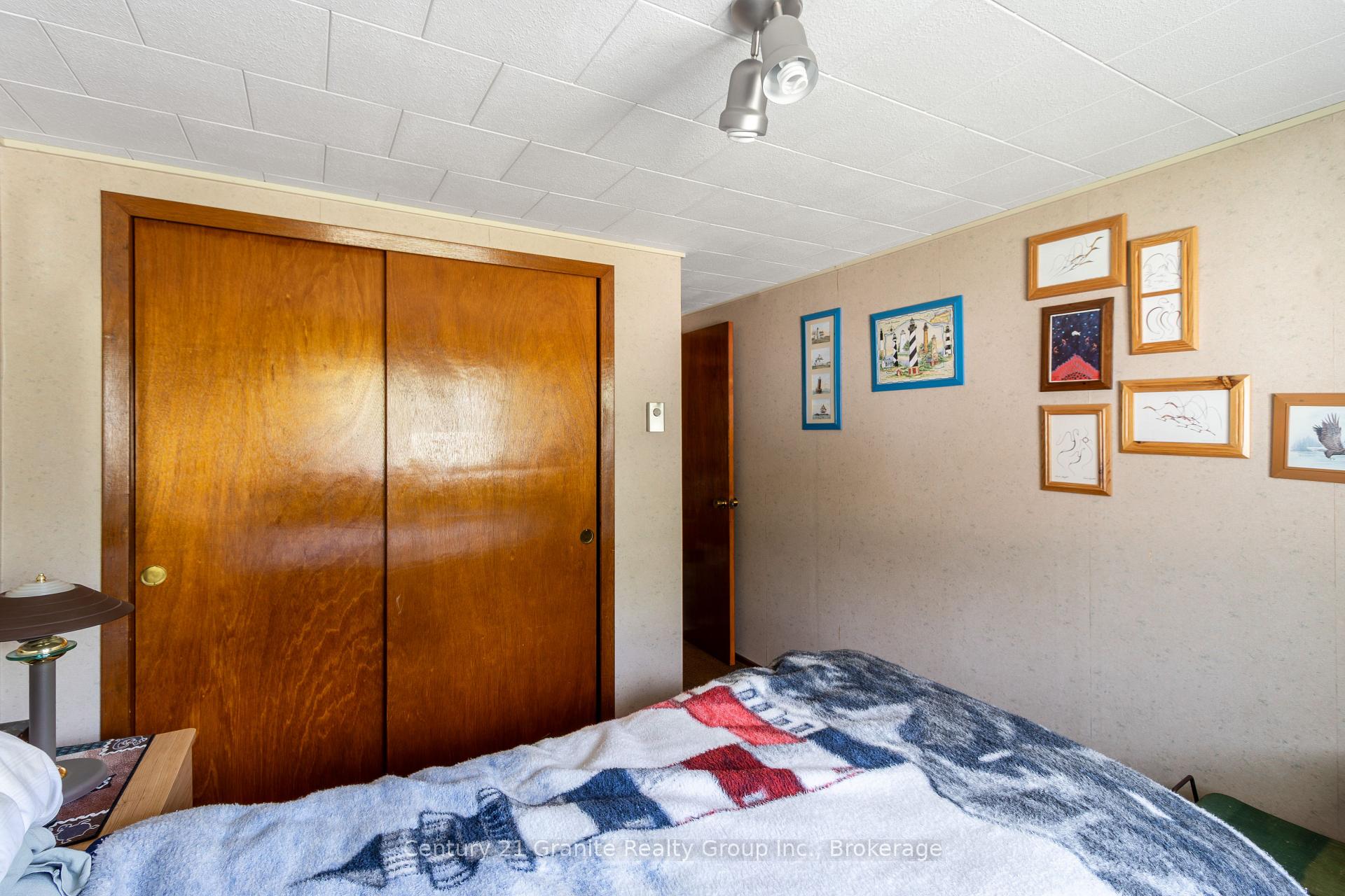 Photo 18 of 1036 Wandering Lane, Algonquin Highlands, Stanhope — HOMEH
