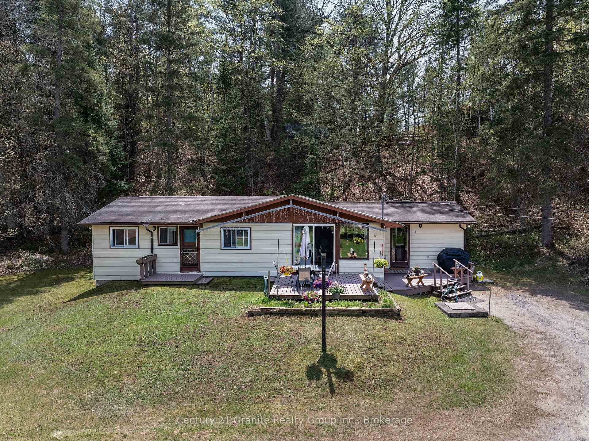 Photo 34 of 1036 Wandering Lane, Algonquin Highlands, Stanhope — HOMEH