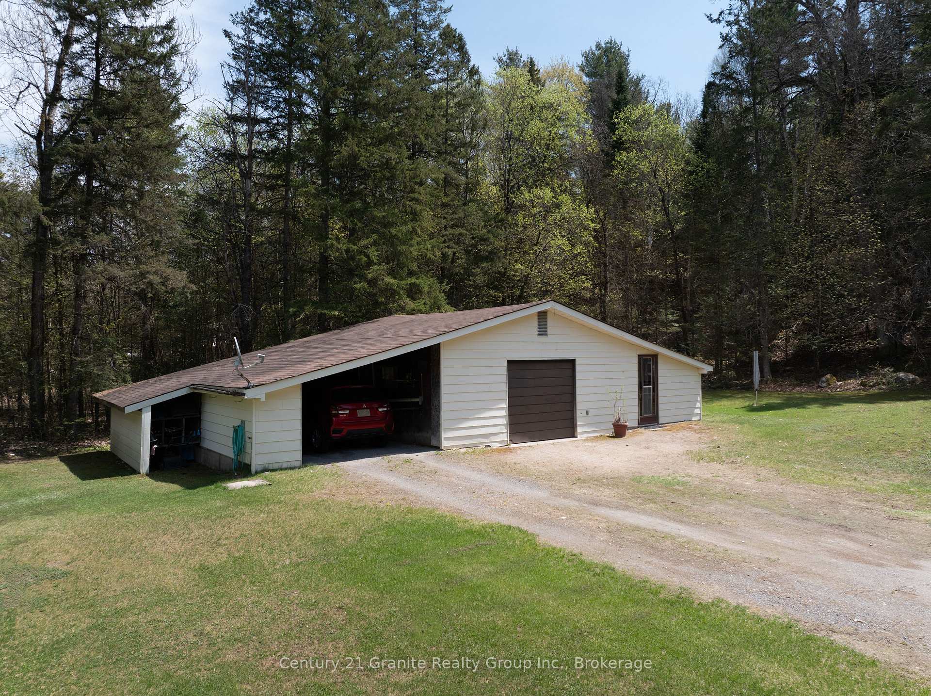 Photo 33 of 1036 Wandering Lane, Algonquin Highlands, Stanhope — HOMEH