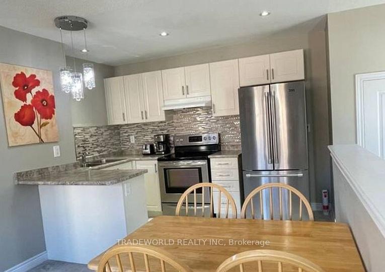 Photo 5 of Unit Coach H, 1 Webb Street, Markham, Cornell — HOMEH